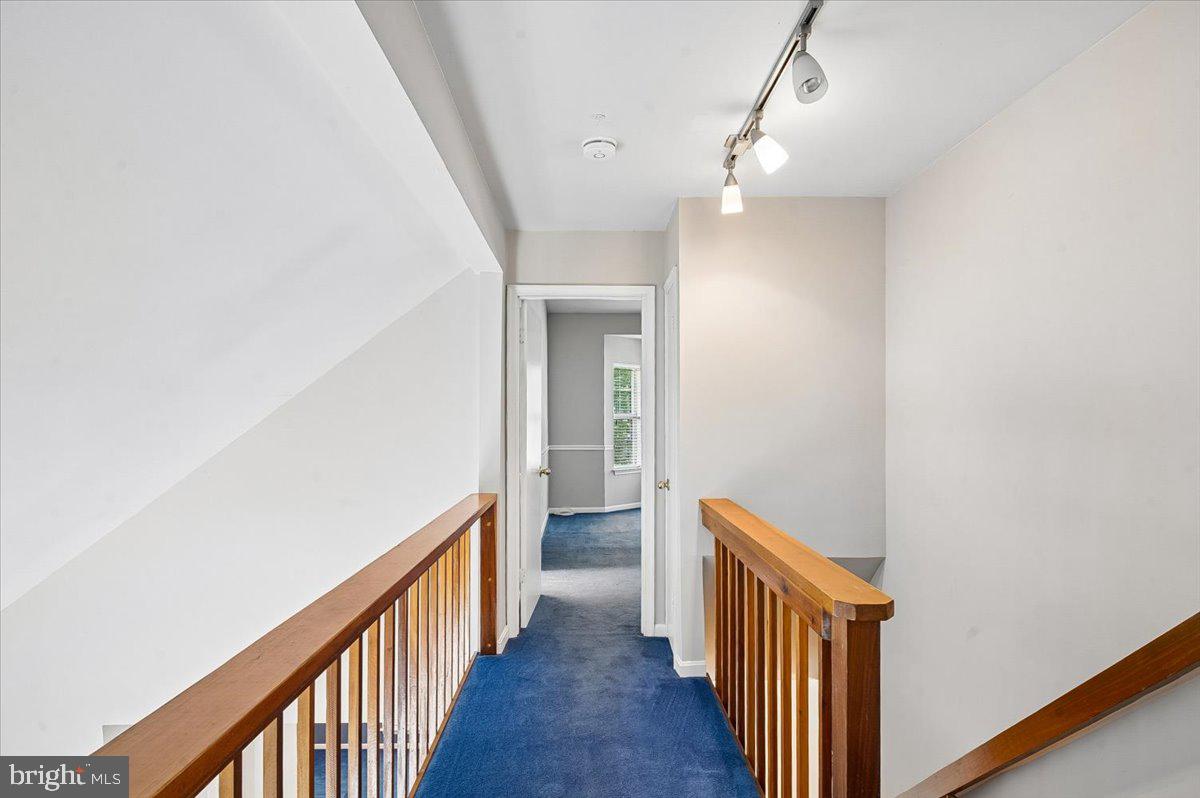 MARINERS POINT - Residential
