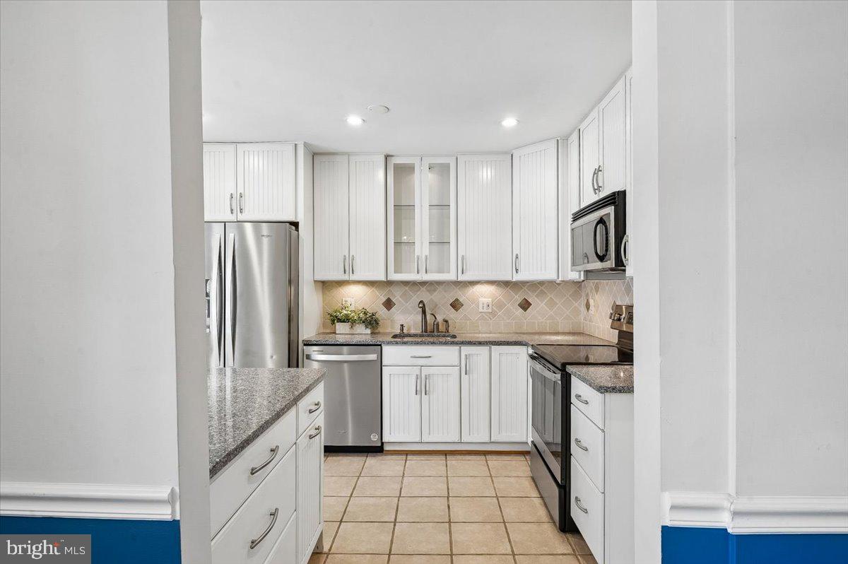 MARINERS POINT - Residential