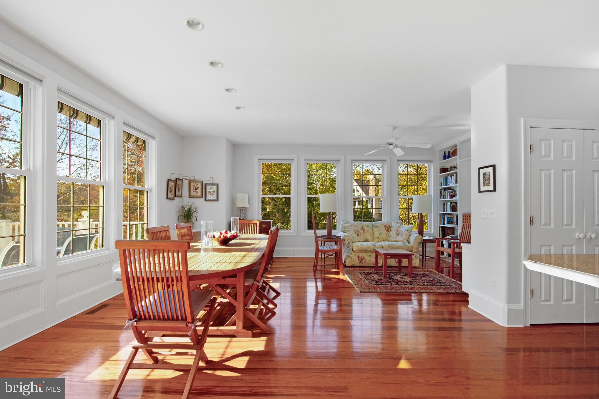GALESVILLE ESTATES - Residential