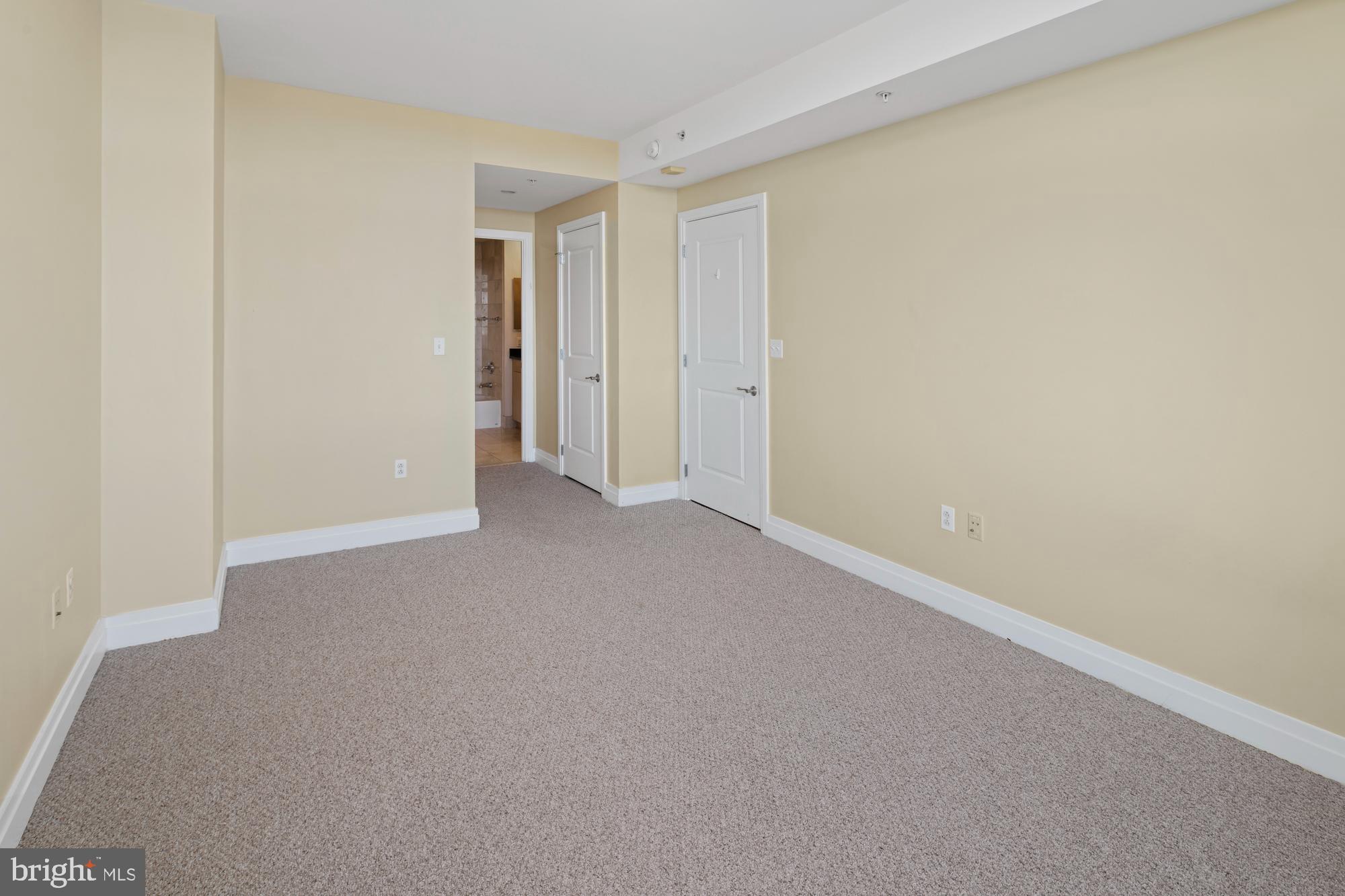 ONE PARK CREST CONDOMINIUM - Residential