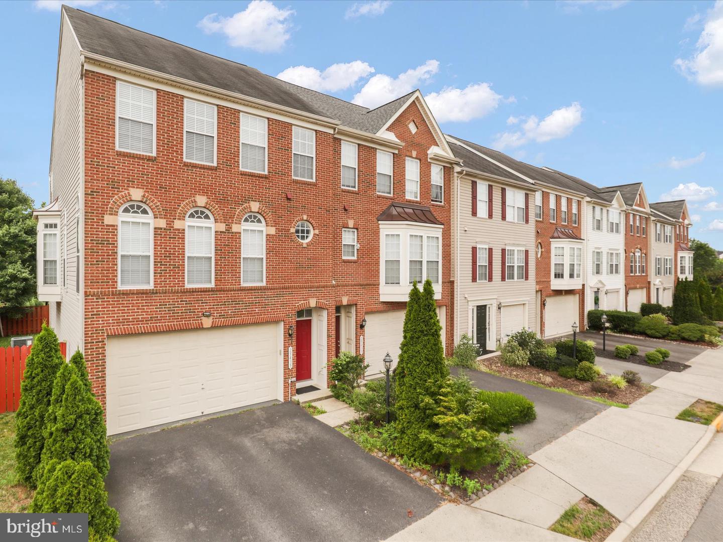 This beautiful 3-bedroom, 3.5-bath townhome offers nearly 2,850 sq ft of finished living space, designed for comfort and convenience. The home features an open and inviting floor plan with a spacious living room, hardwood floors, and abundant natural light. The gourmet kitchen is perfect for entertaining, showcasing granite countertops, stainless steel appliances, a center island, and ample cabinetry. Adjacent to the kitchen is a bright dining area and a cozy family room with access to a large deck — perfect for relaxing or hosting guests. Upstairs, the primary suite offers a walk-in closet and en-suite bath with dual vanities, a soaking tub, and a separate shower. Two additional bedrooms and a full bath complete the upper level. The fully finished lower level features a generous recreation room, a full bath, and access to the fenced backyard, ideal for outdoor enjoyment. Enjoy views of the picturesque ponds directly behind the home, providing a peaceful and private backdrop. Additional highlights include a two-car garage, and community amenities including parks, a swimming pool, walking trails, and easy access to shopping, dining, and major commuter routes.

Recent updates include brand-new appliances, fresh interior paint, a new HVAC system, and new wall-to-wall carpeting throughout. This move-in-ready home has been thoughtfully refreshed and offers comfort, style, and peace of mind. A must-see to truly appreciate all it has to offer!