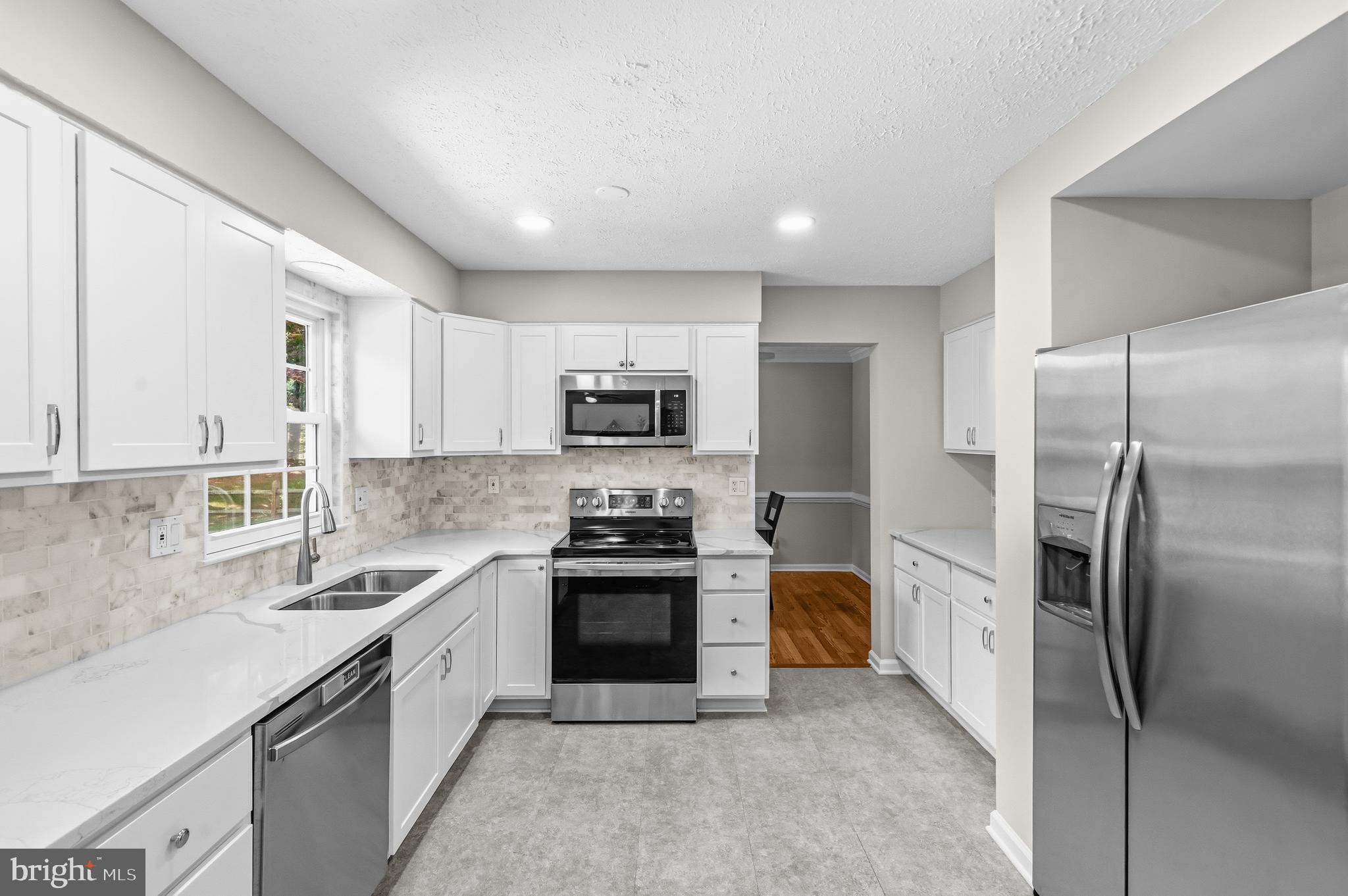 SAYBROOKE - Residential
