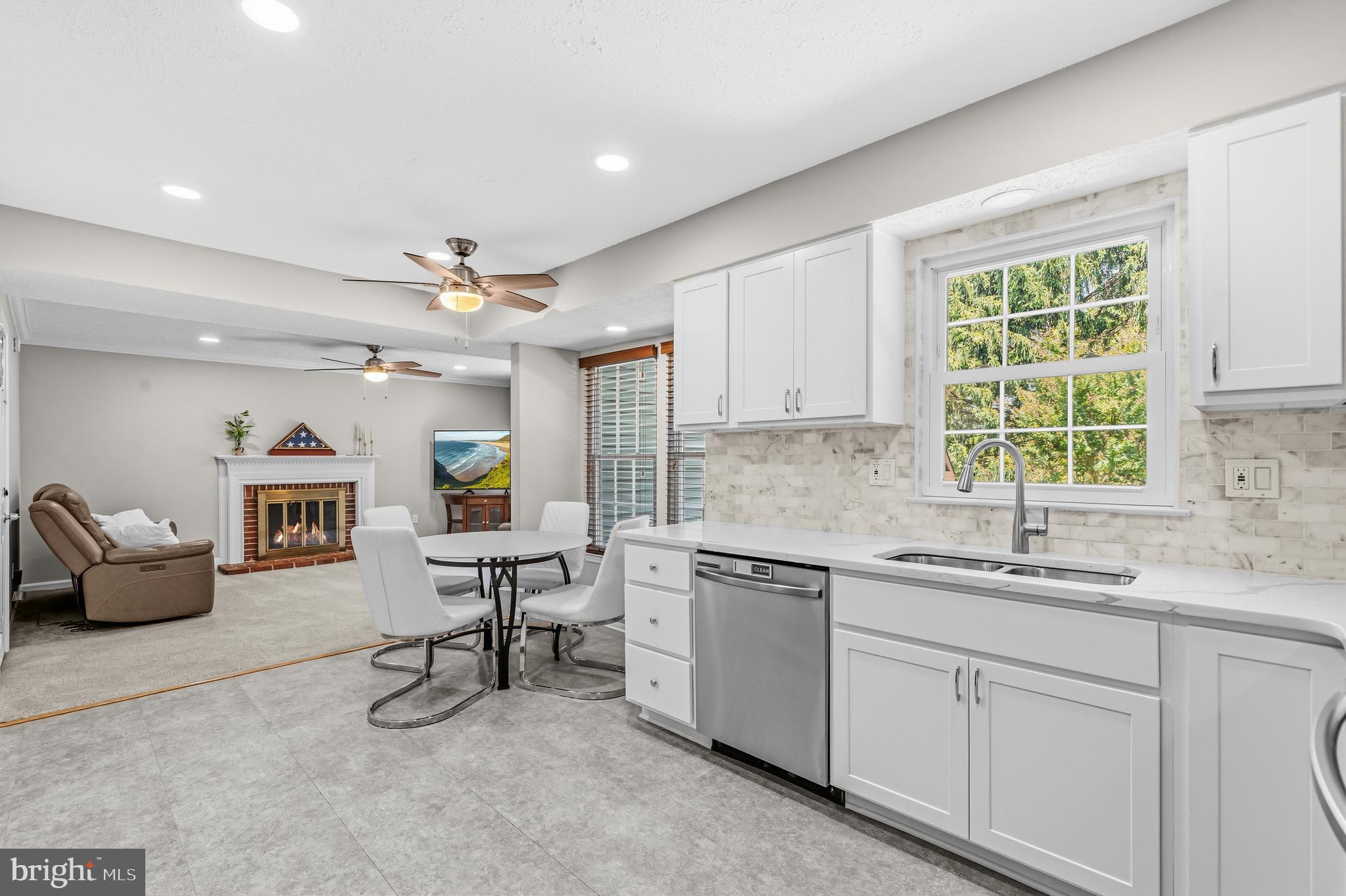 SAYBROOKE - Residential