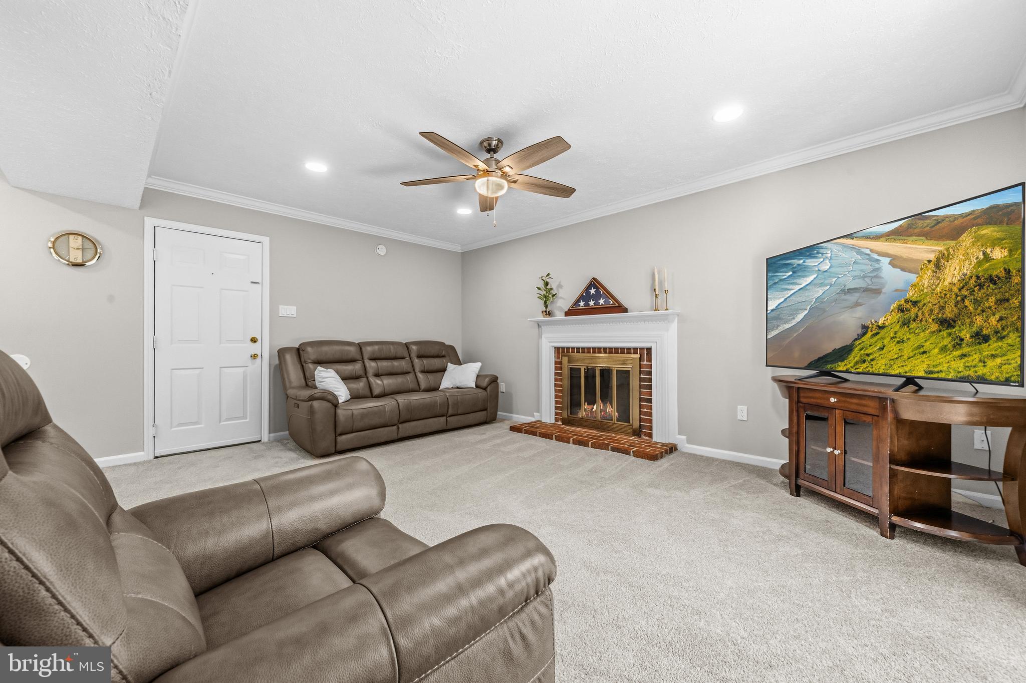 SAYBROOKE - Residential