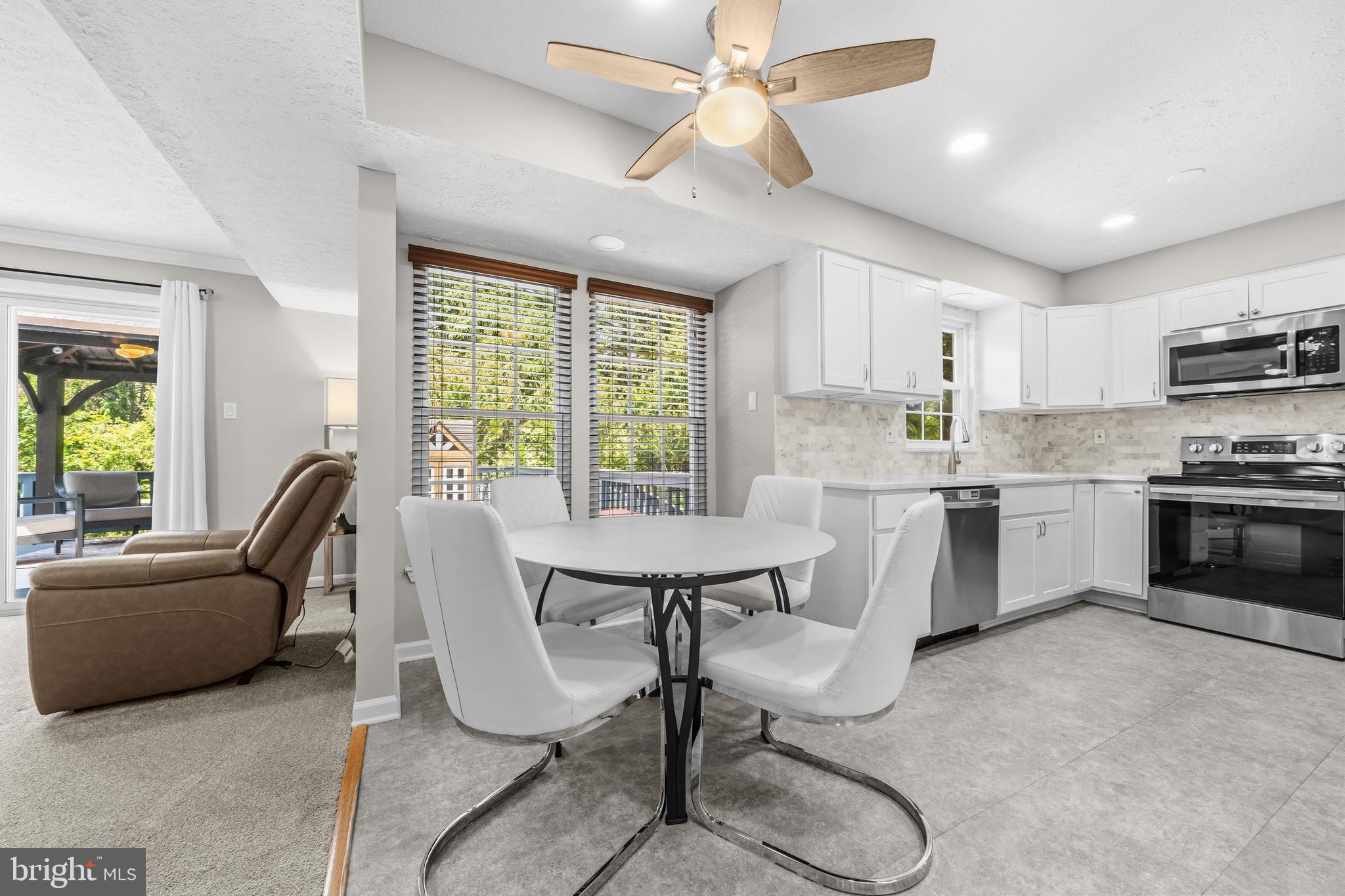 SAYBROOKE - Residential