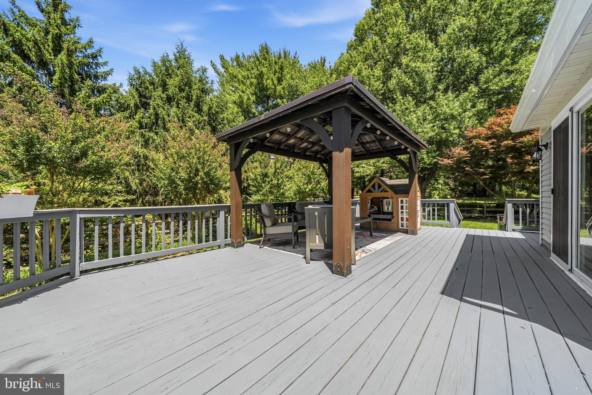 SAYBROOKE - Residential