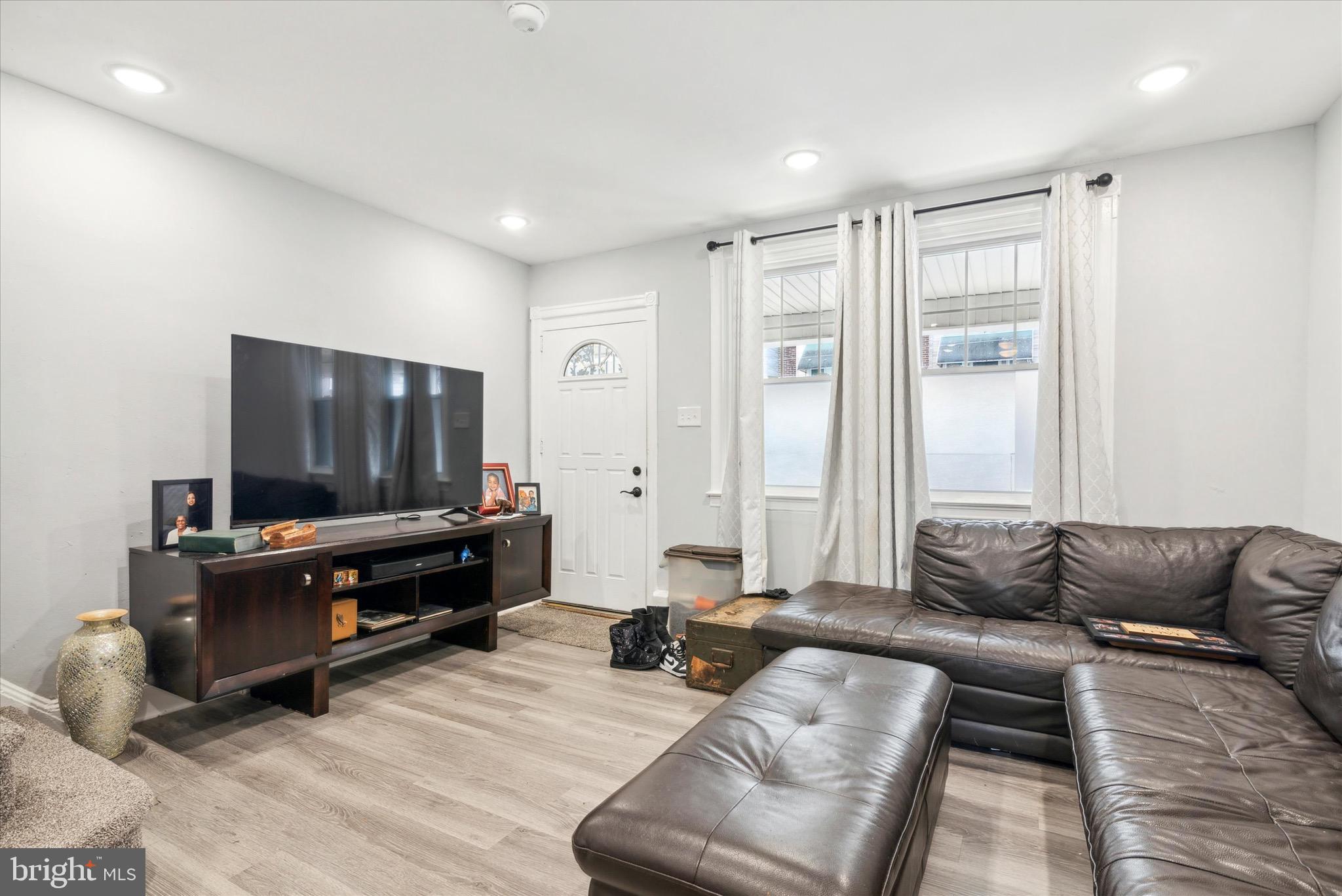 OLNEY - Residential