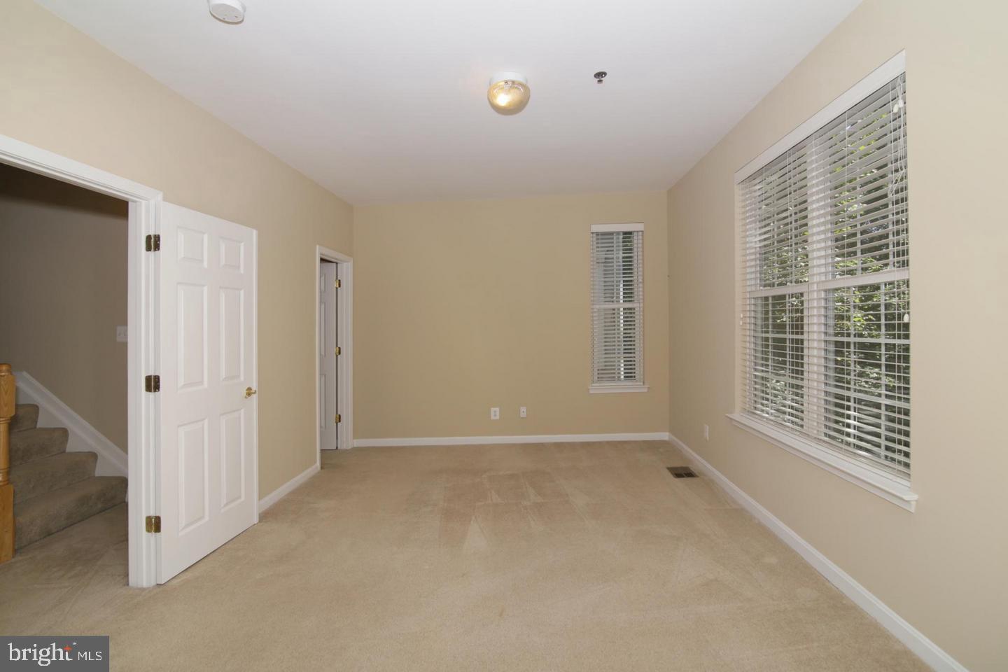 LORTON STATION - Residential