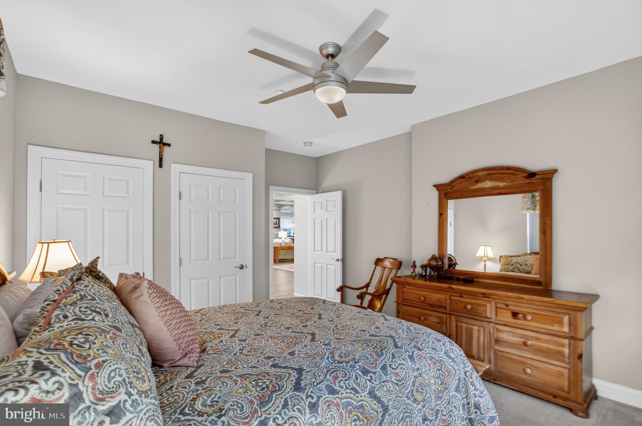SWAN POINT - Residential