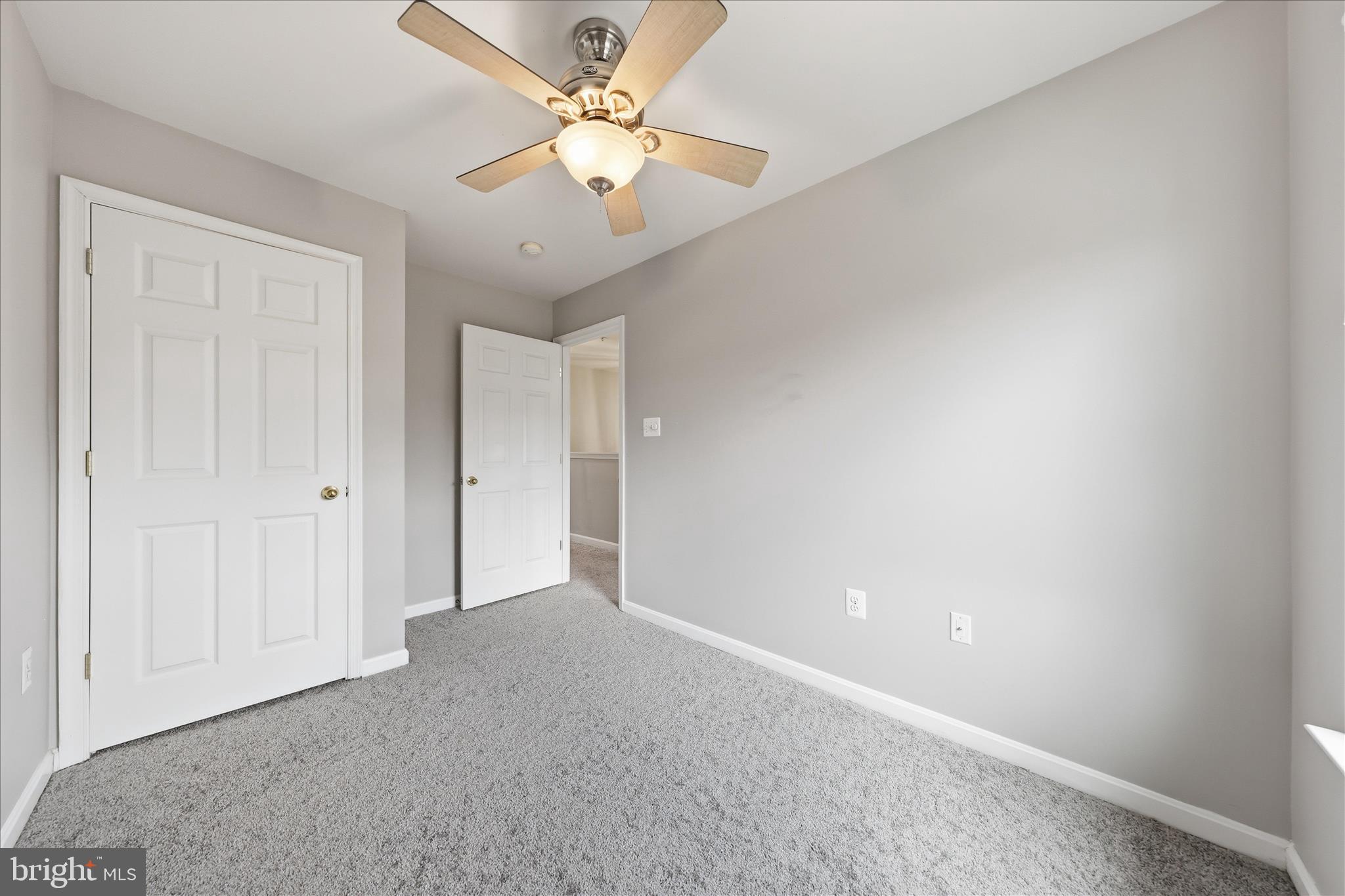 SENECA RIDGE - Residential