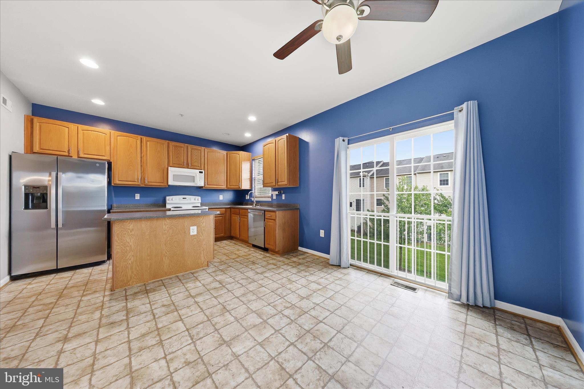 SENECA RIDGE - Residential
