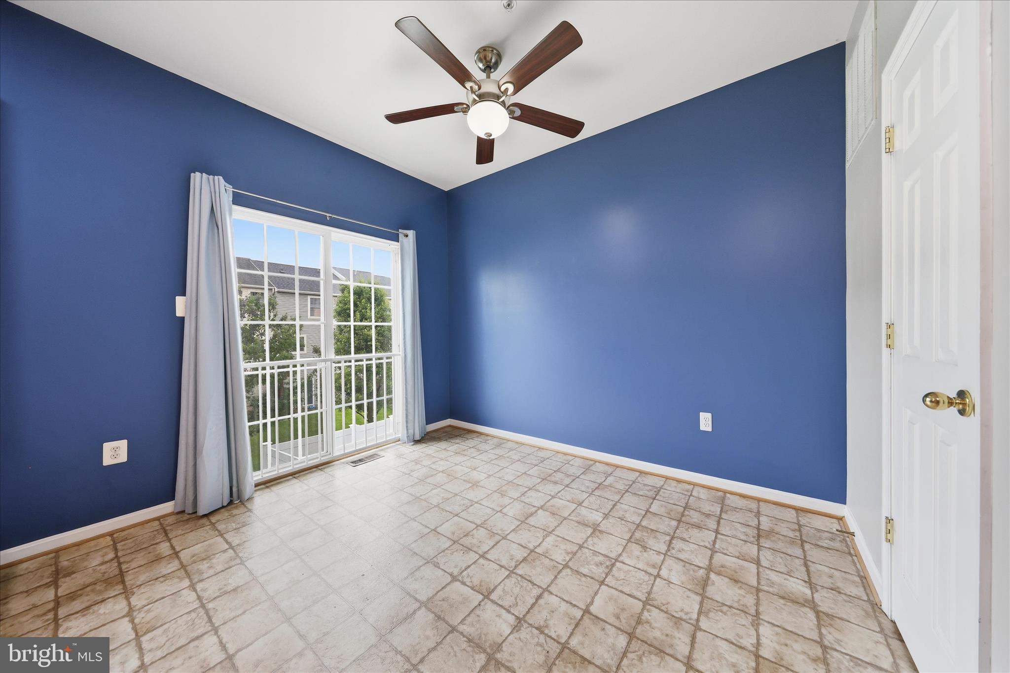 SENECA RIDGE - Residential