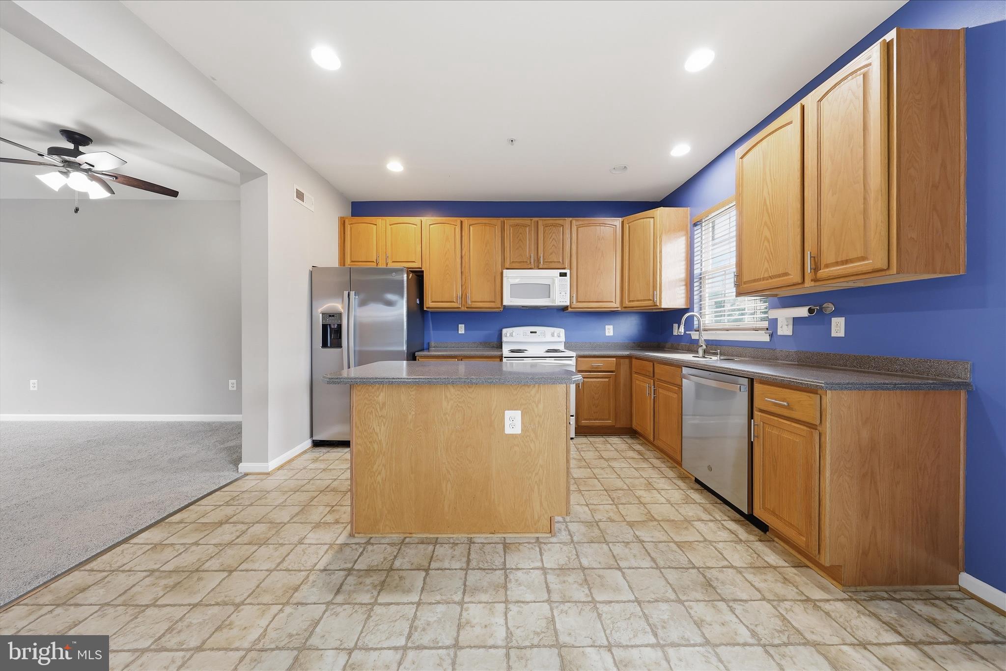 SENECA RIDGE - Residential