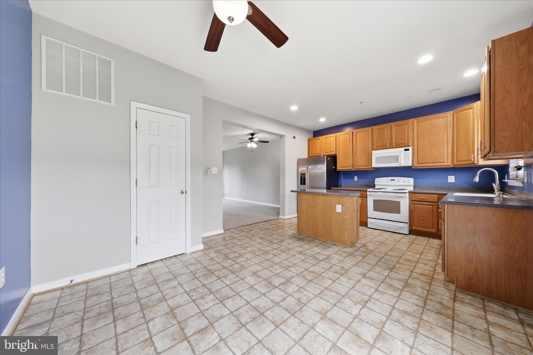 SENECA RIDGE - Residential