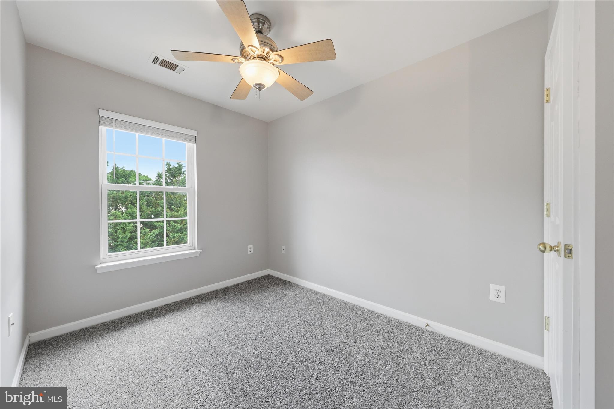 SENECA RIDGE - Residential