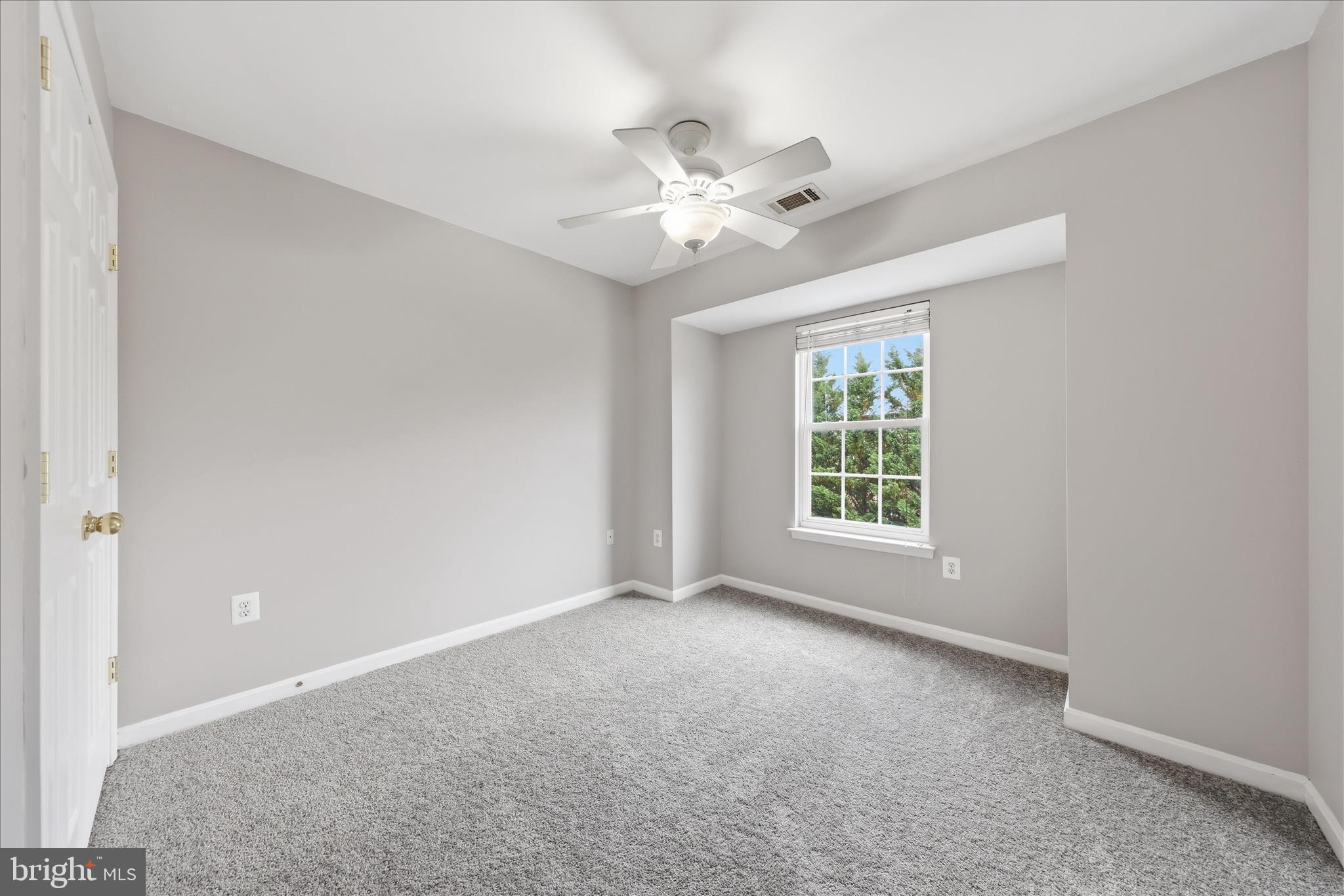 SENECA RIDGE - Residential