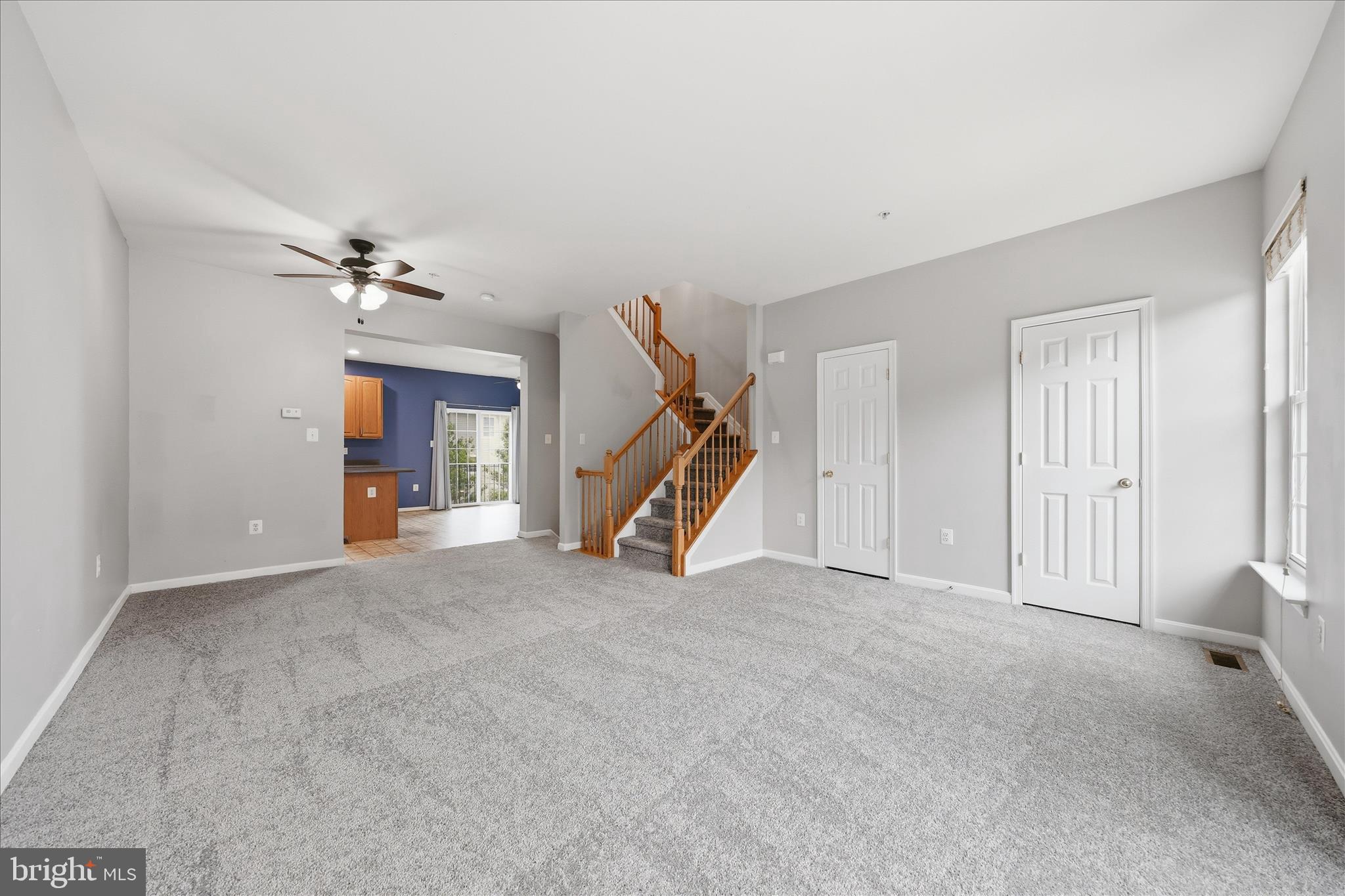 SENECA RIDGE - Residential