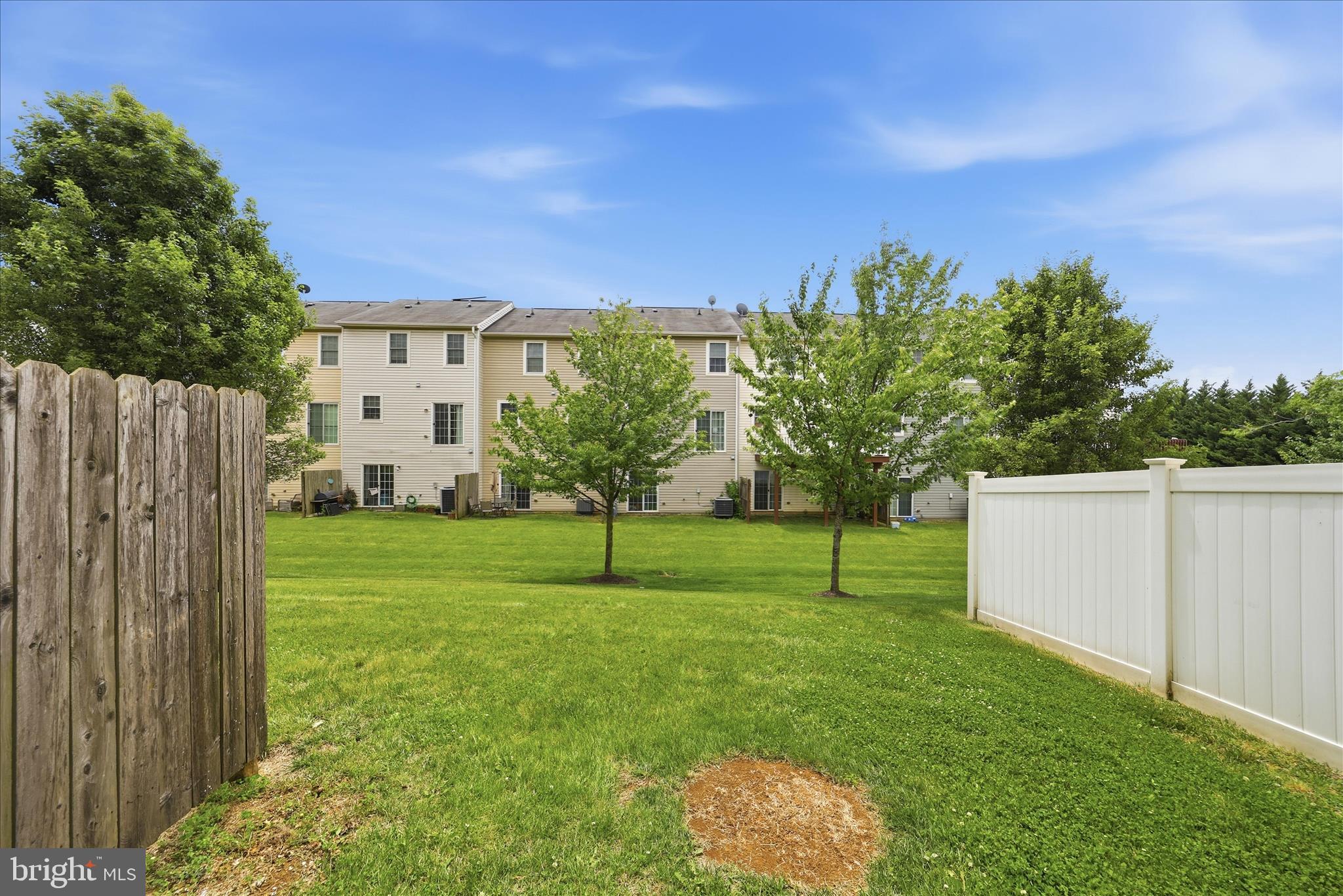 SENECA RIDGE - Residential