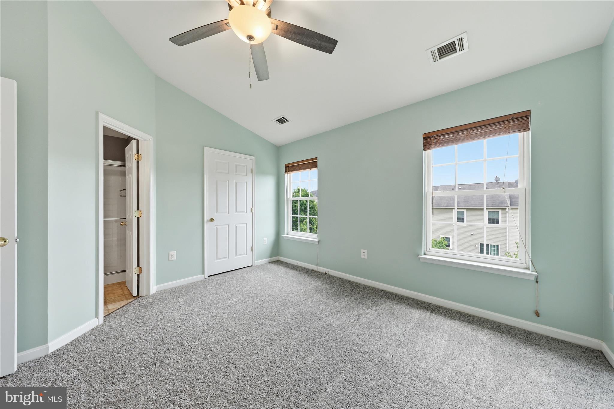 SENECA RIDGE - Residential