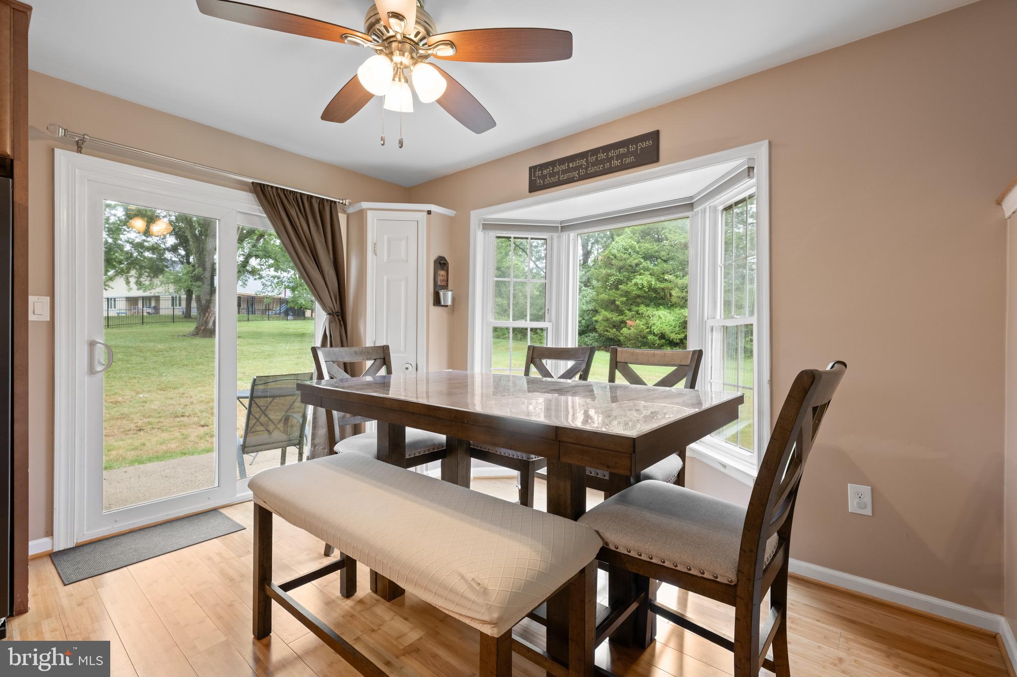 MAPLE RIDGE - Residential