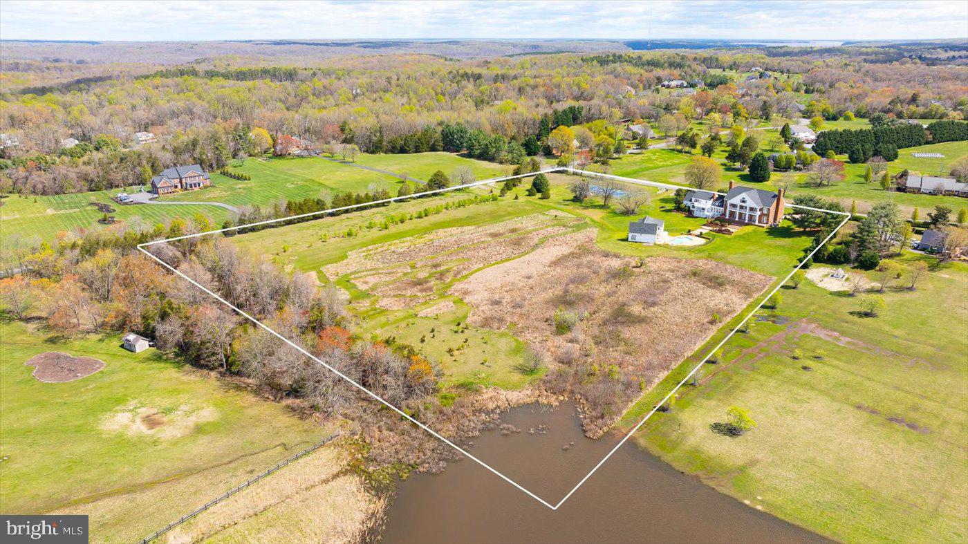 BOSCOBEL FARMS - Residential