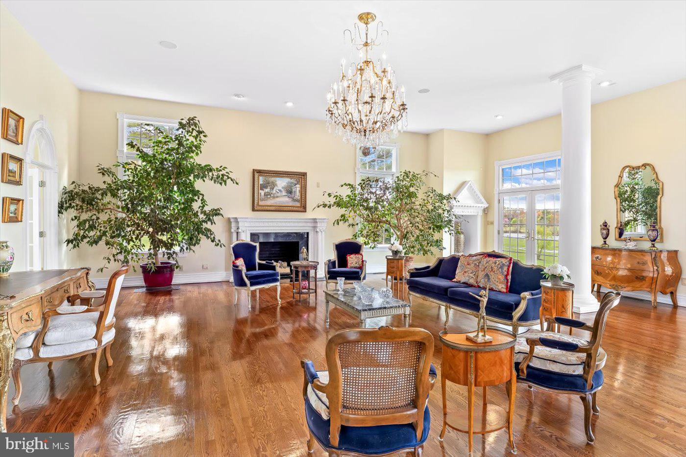 BOSCOBEL FARMS - Residential