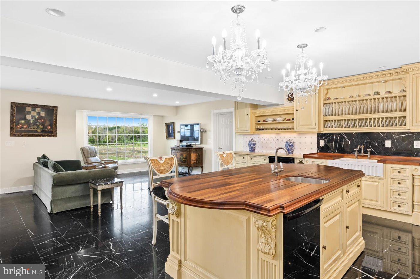 BOSCOBEL FARMS - Residential