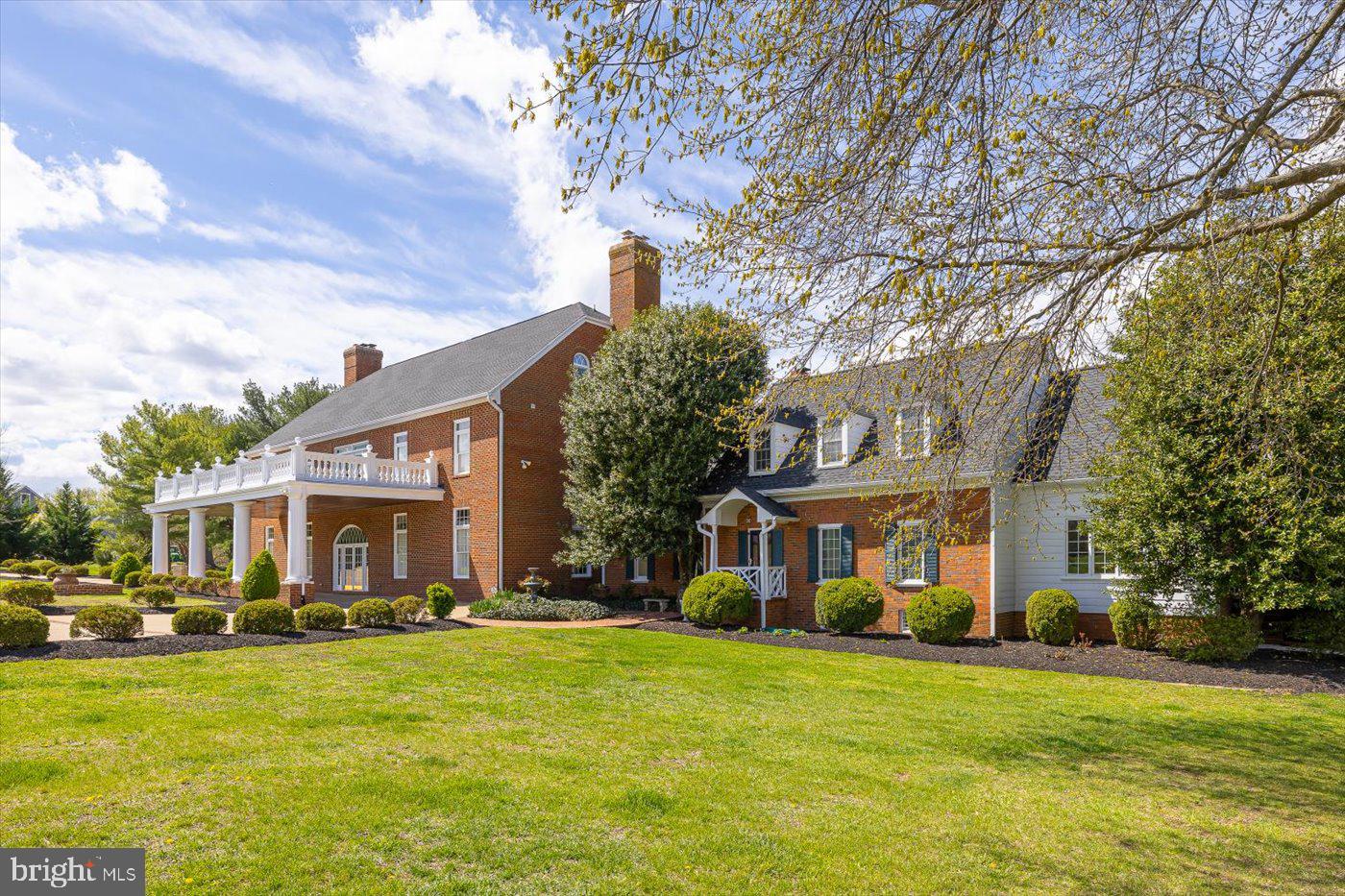 BOSCOBEL FARMS - Residential