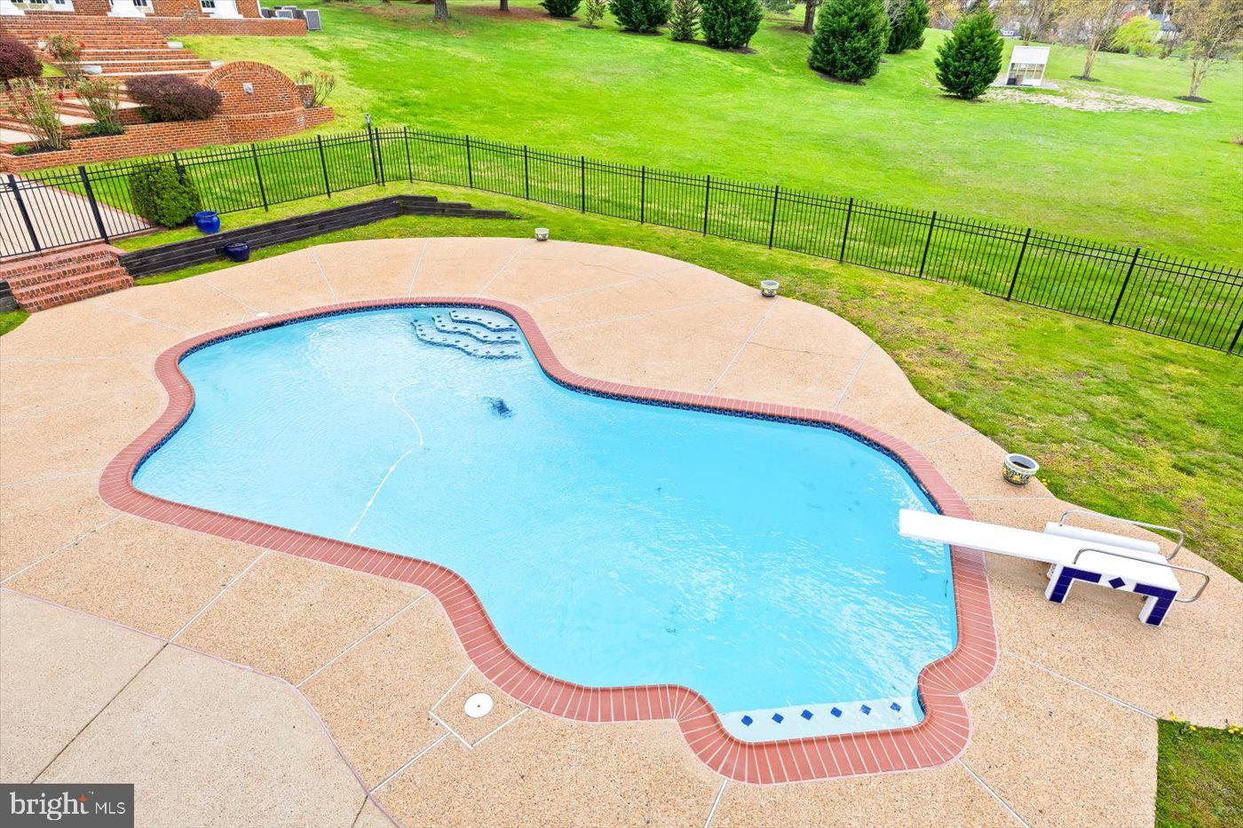 BOSCOBEL FARMS - Residential