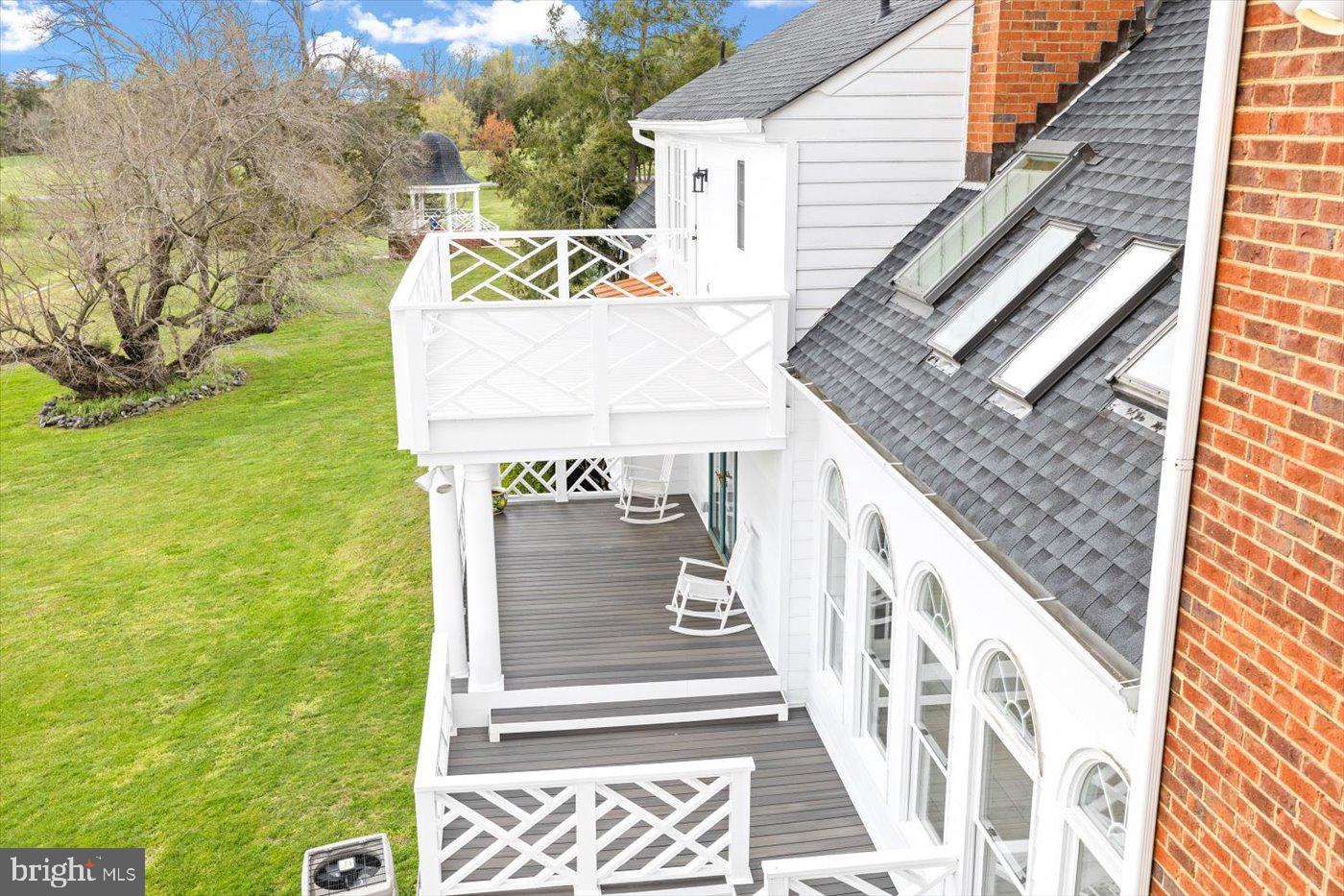 BOSCOBEL FARMS - Residential