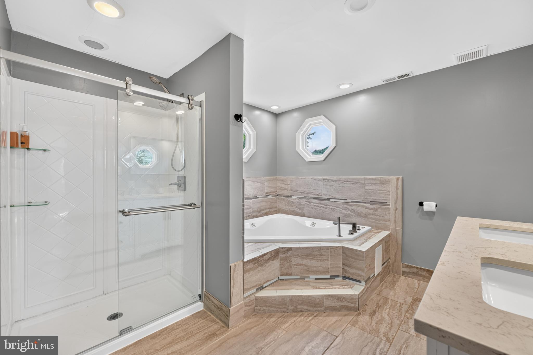 WASHINGTON HGTS - Residential