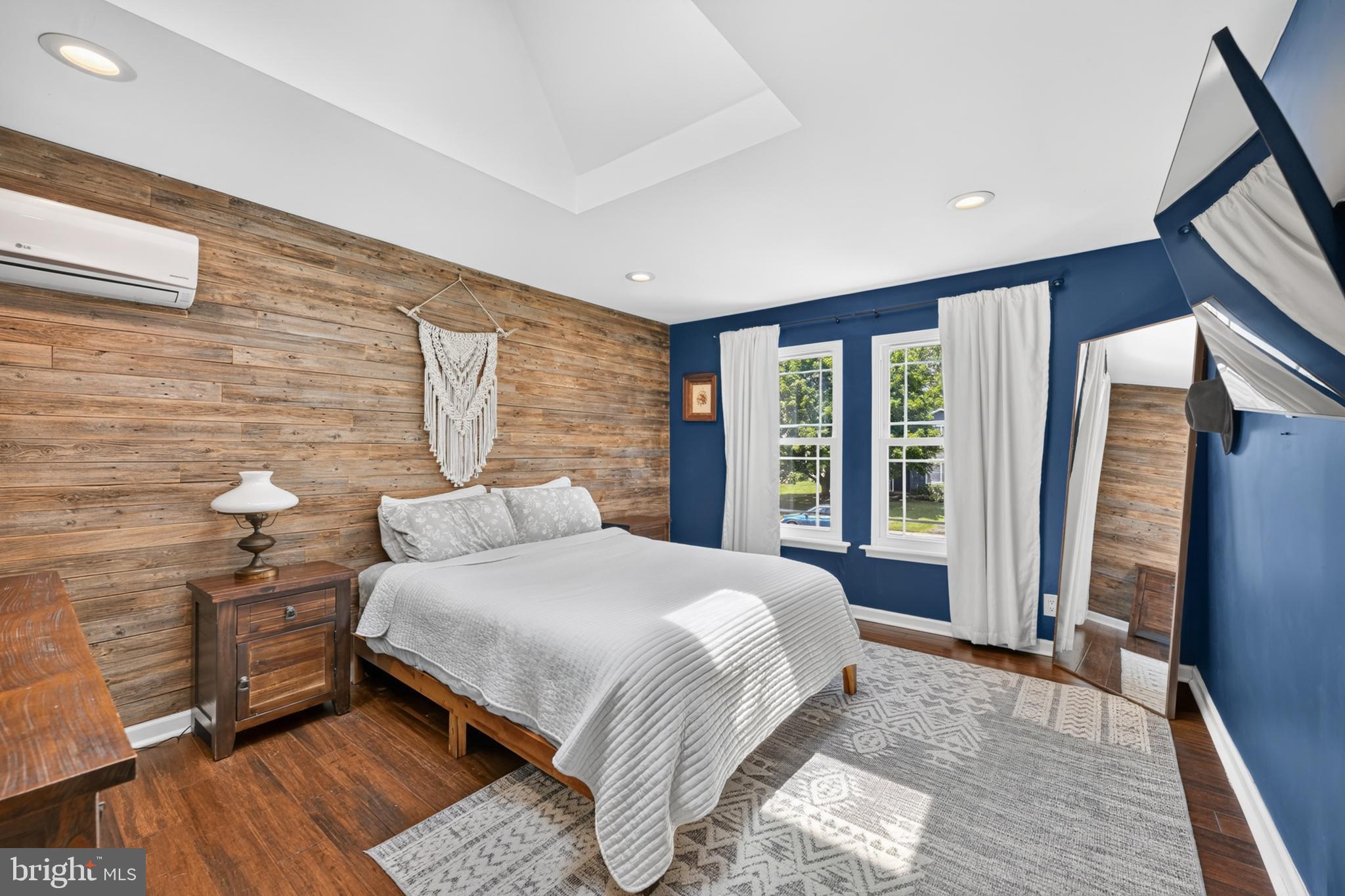 WASHINGTON HGTS - Residential