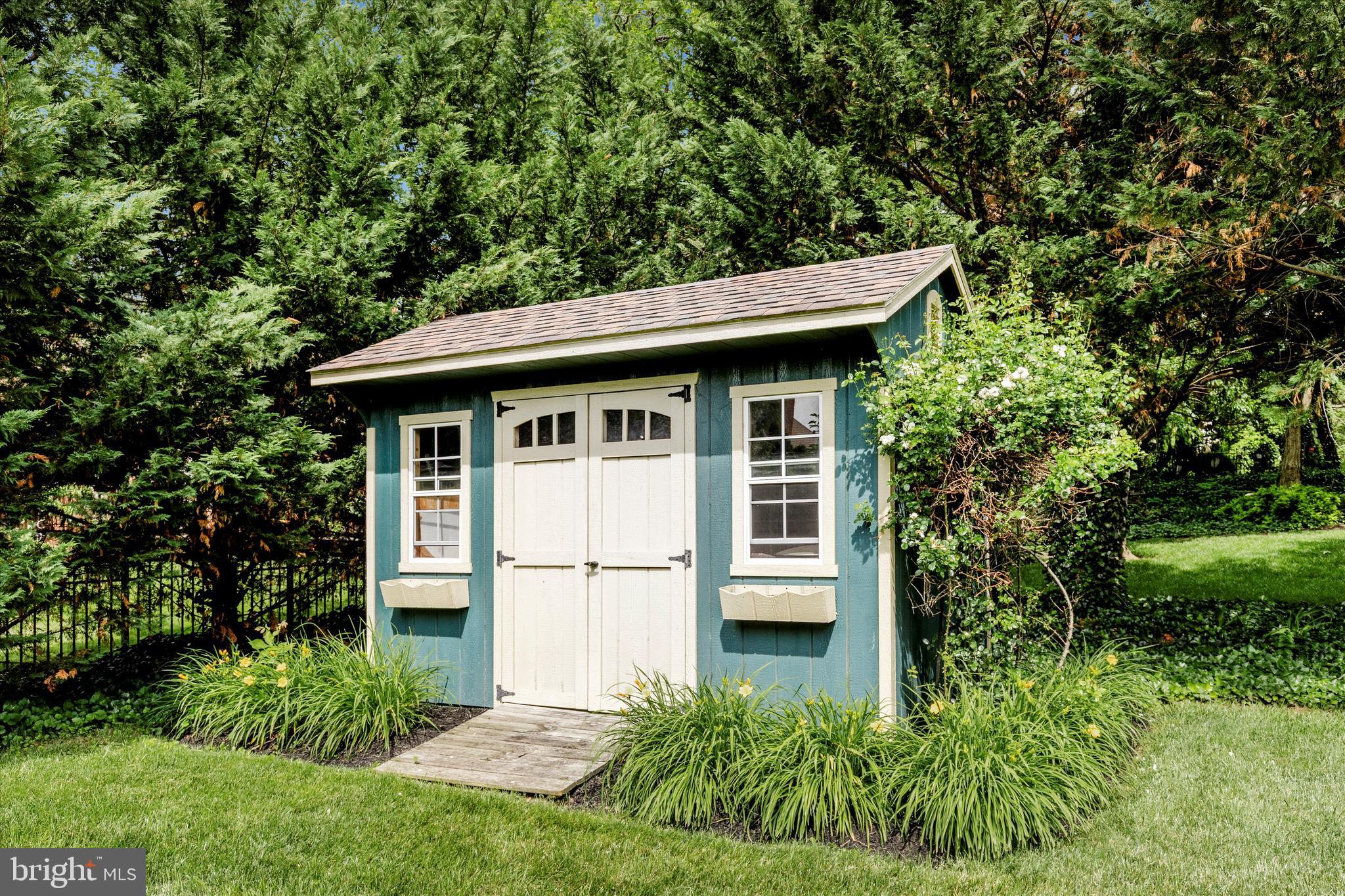 BRIGHTWOOD ACRES - Residential