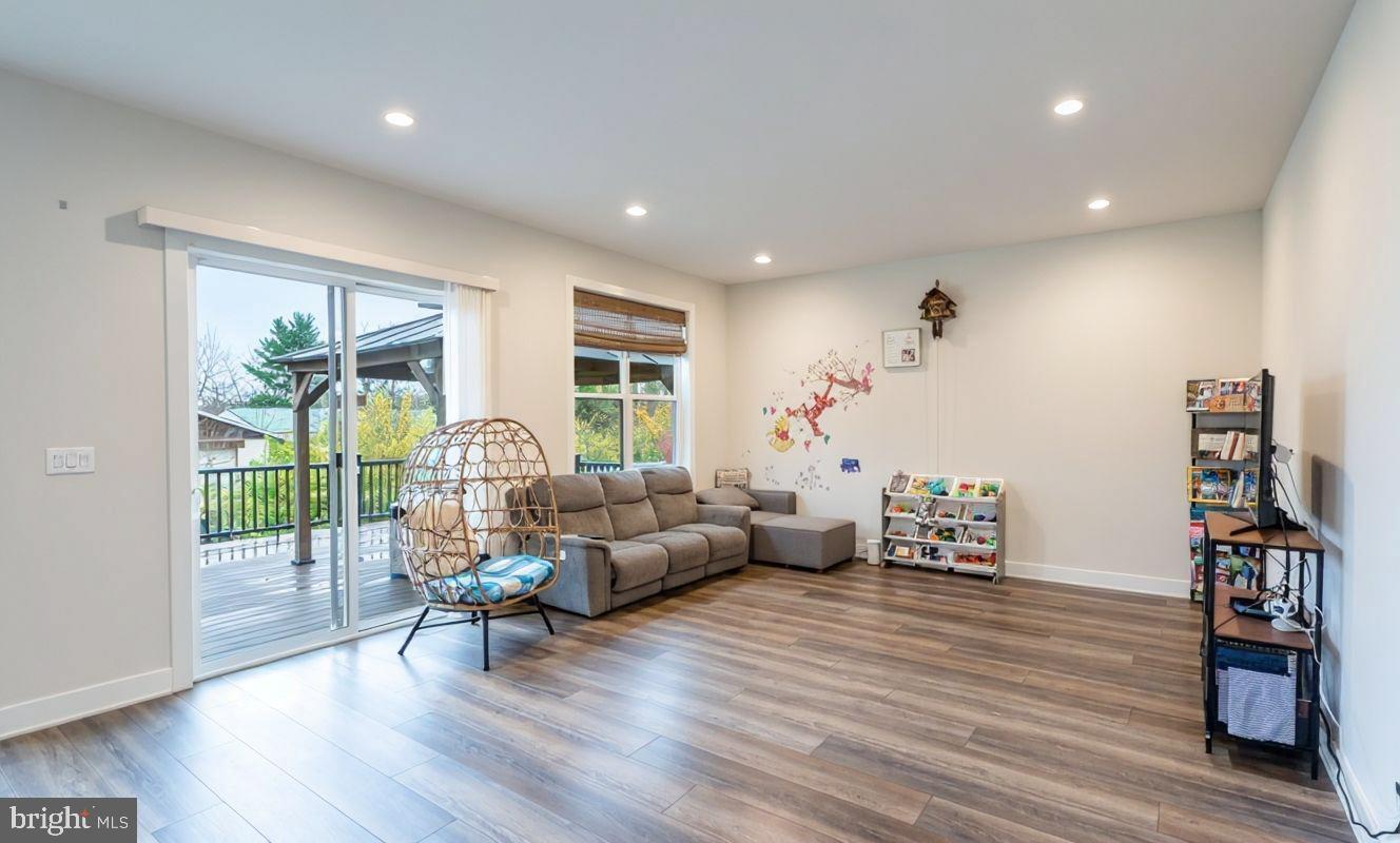 KIMBERTON GLEN - Residential