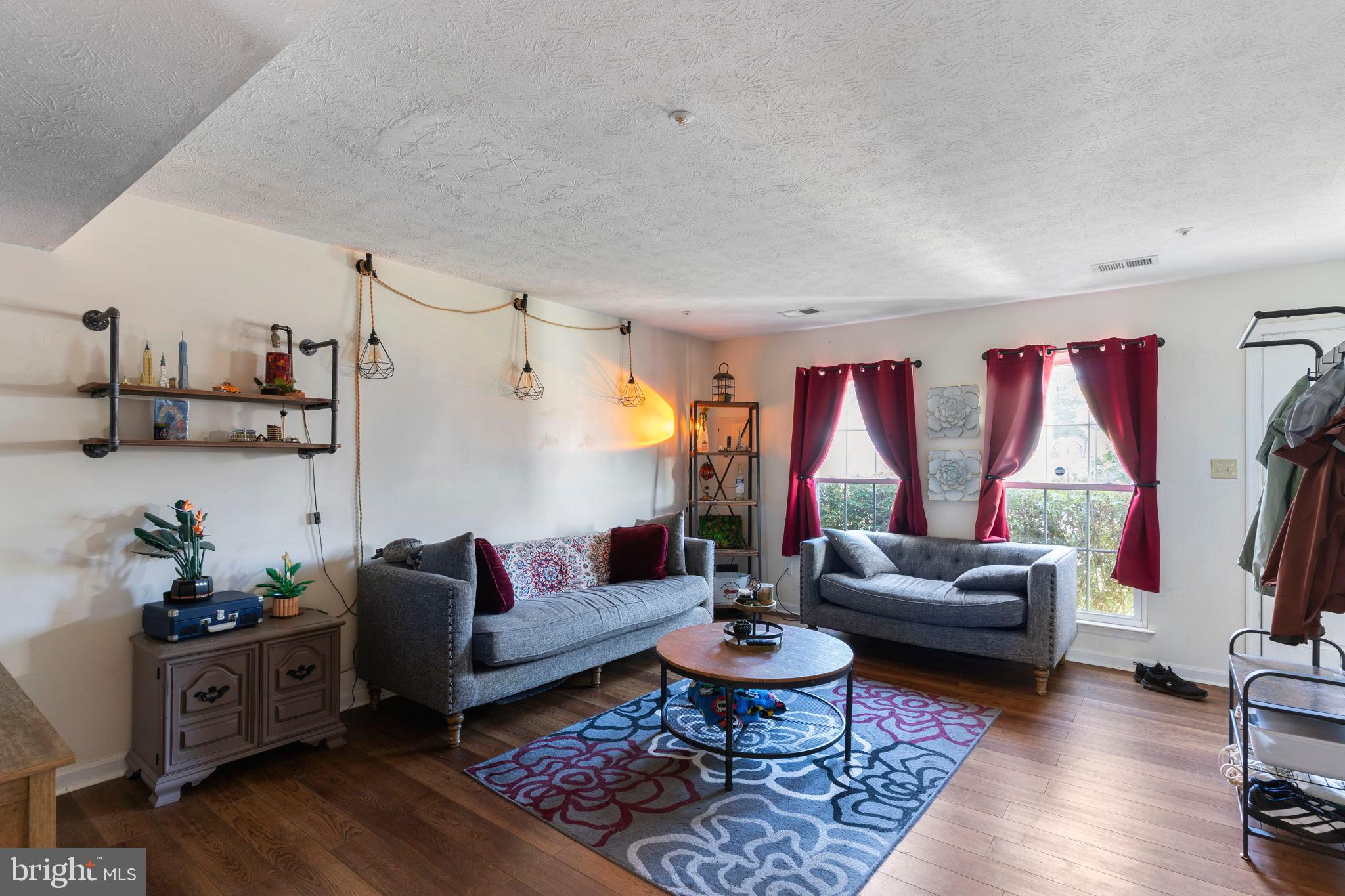 THE TOWNES AT WESTBURY - Residential