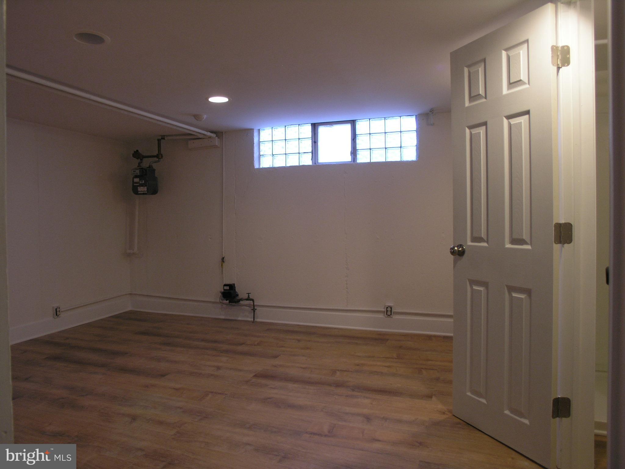 MAYFAIR - Residential