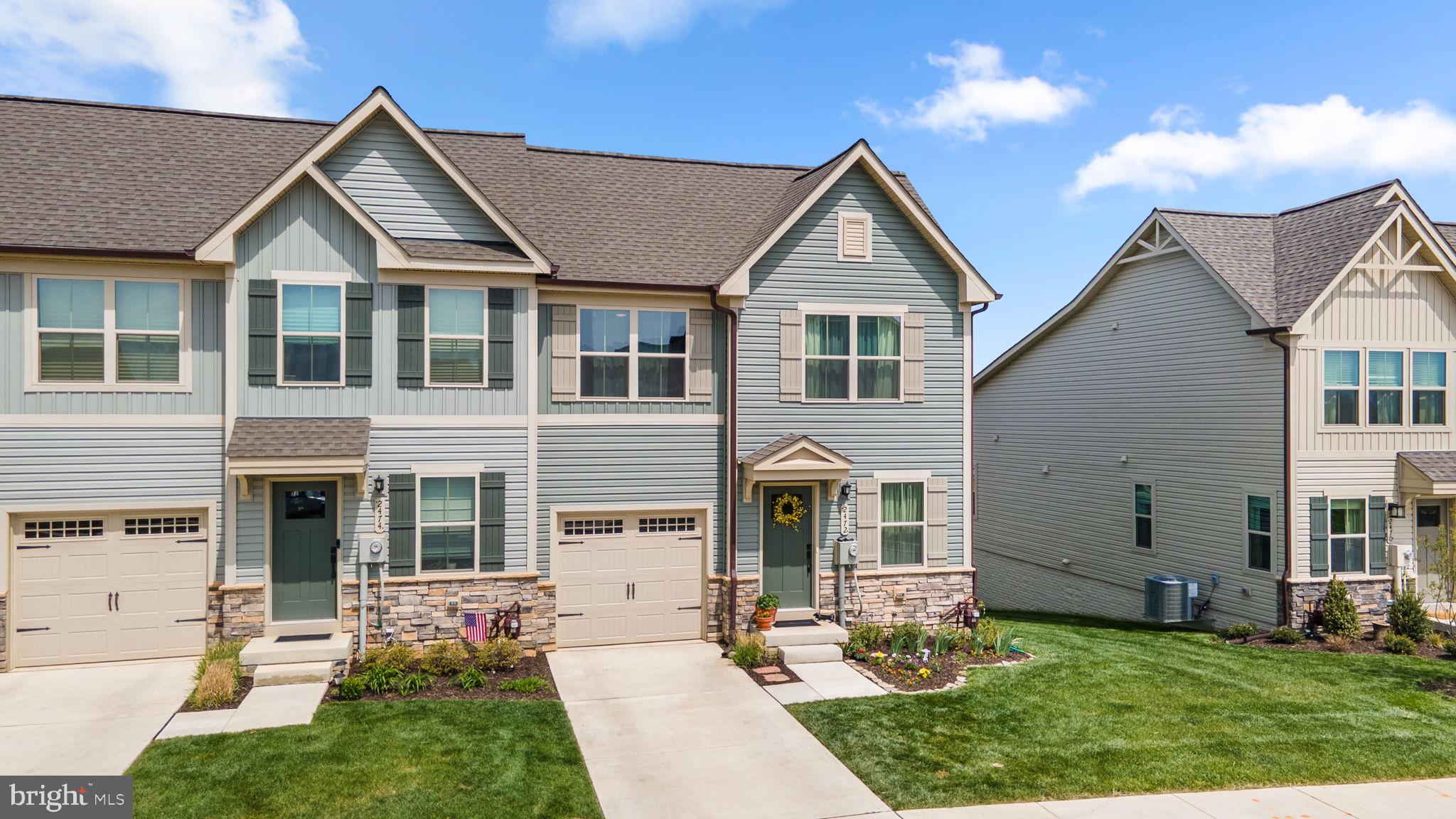 BLOOMFIELDS - Residential
