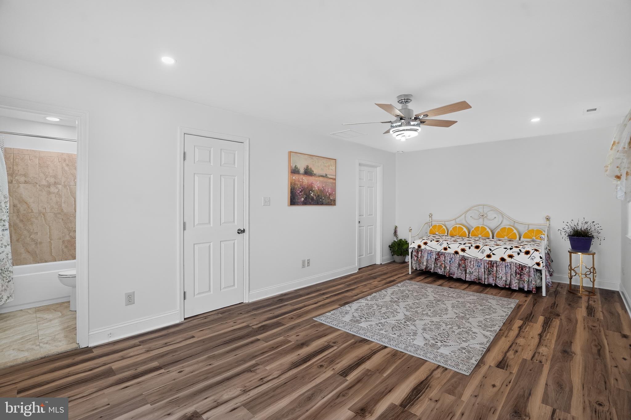 BRANDYWINE VIL - Residential