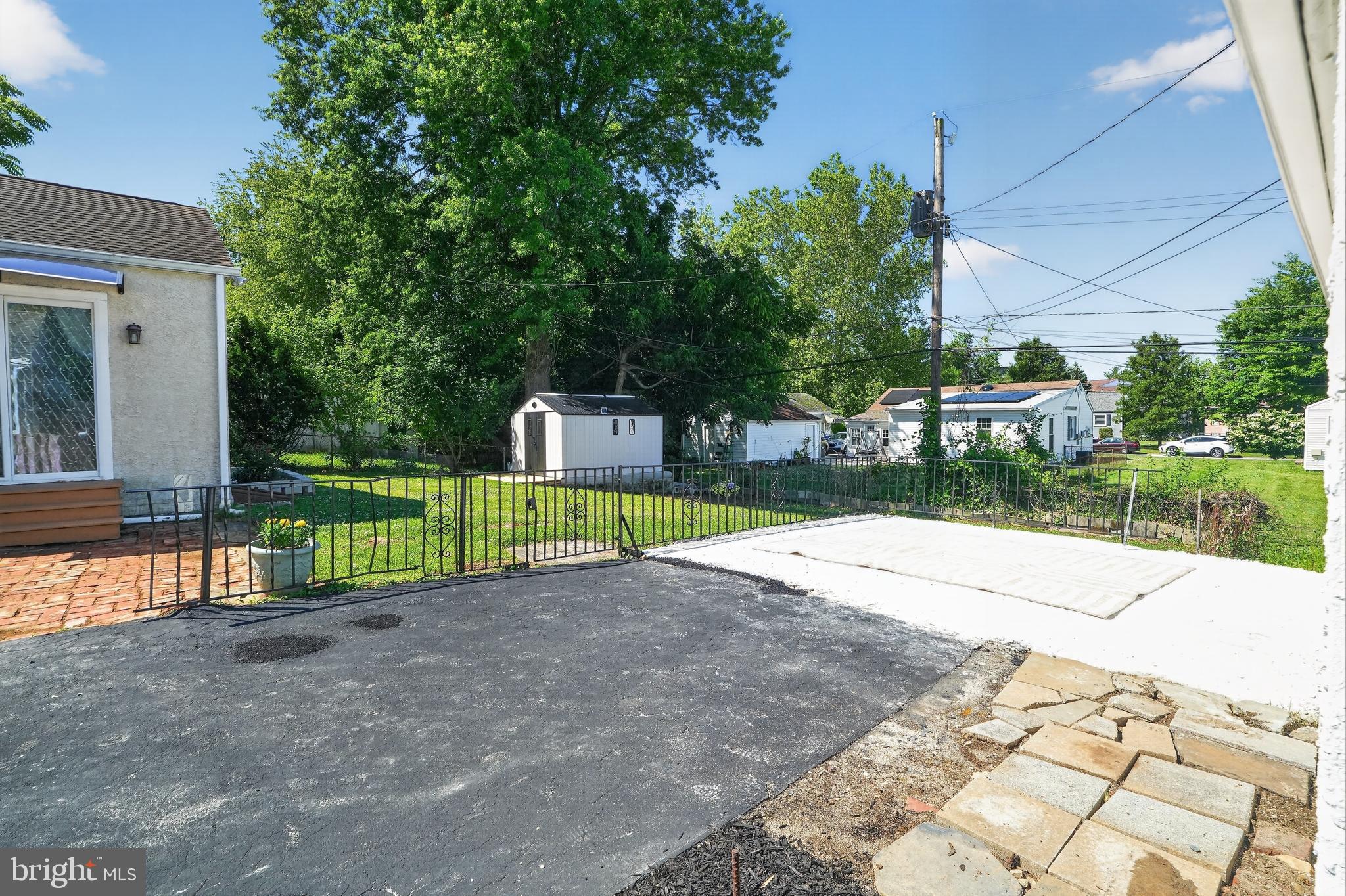 BRANDYWINE VIL - Residential
