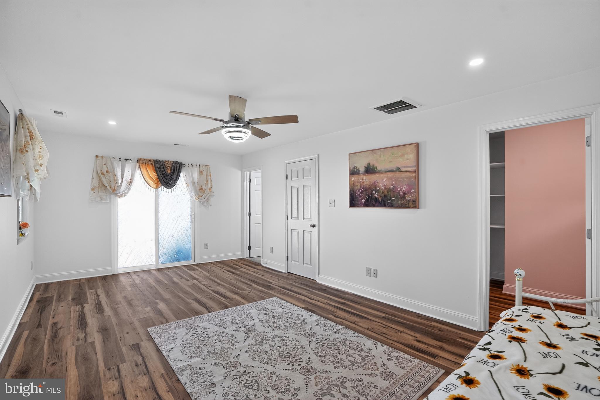 BRANDYWINE VIL - Residential