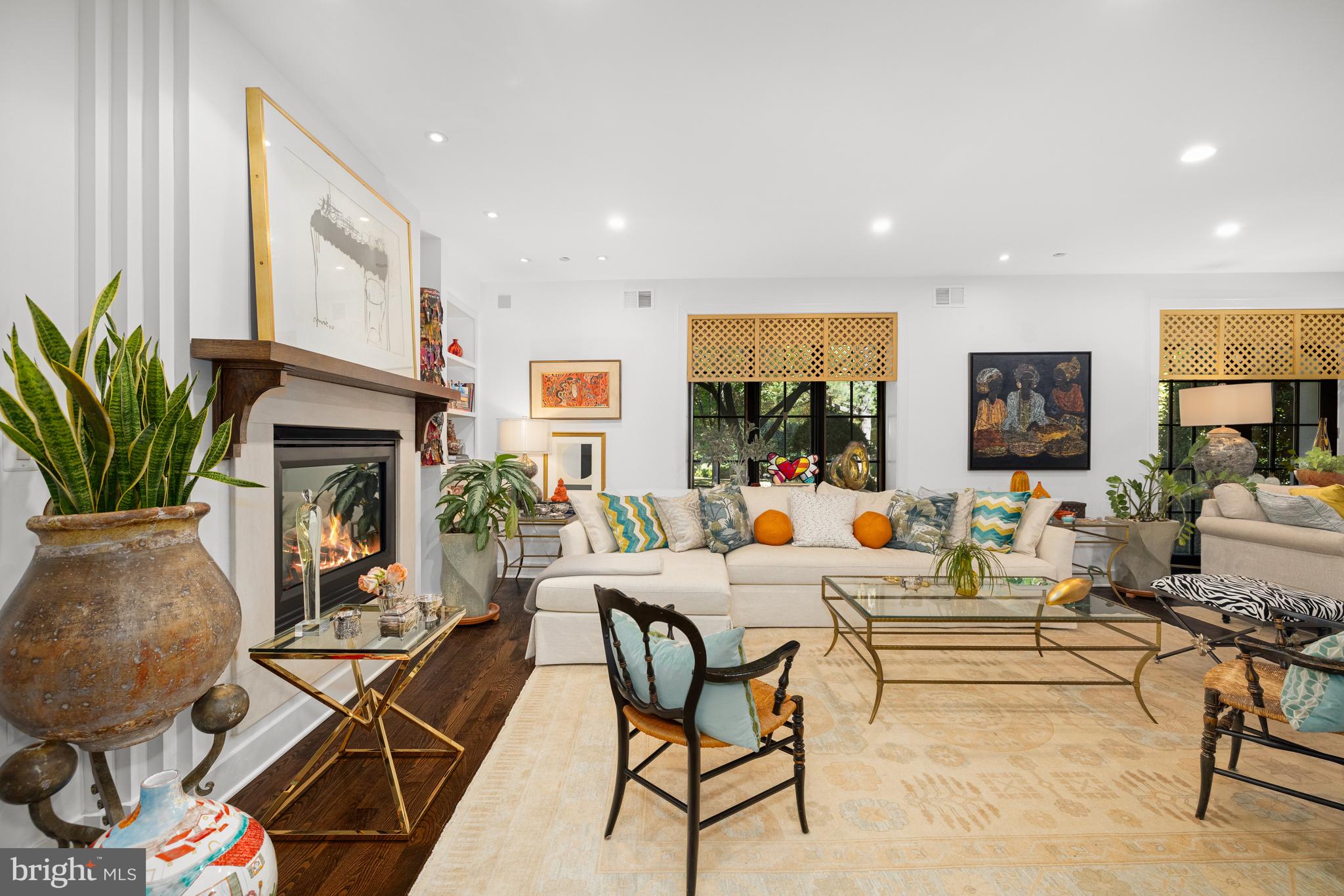 CHEVY CHASE - Residential
