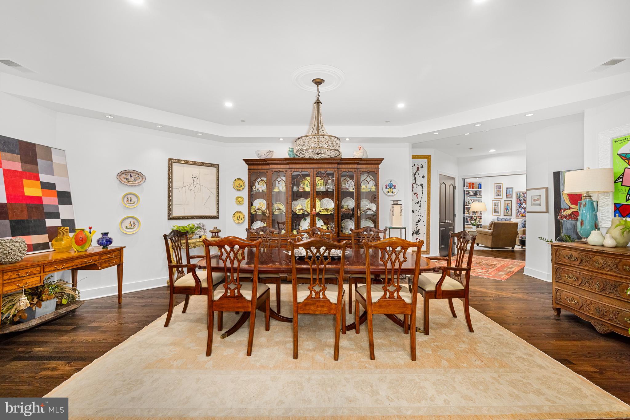 CHEVY CHASE - Residential