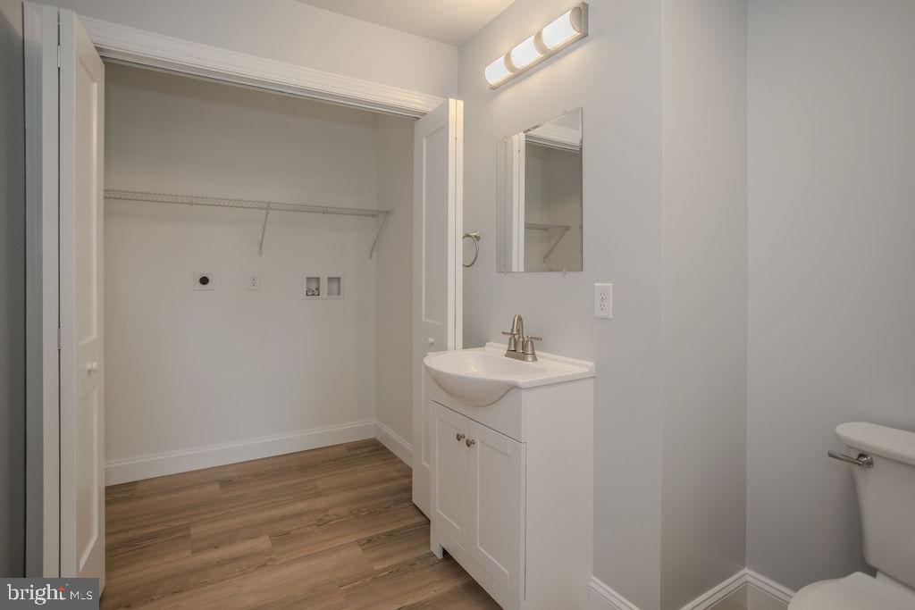 FAYETTEVILLE - Residential