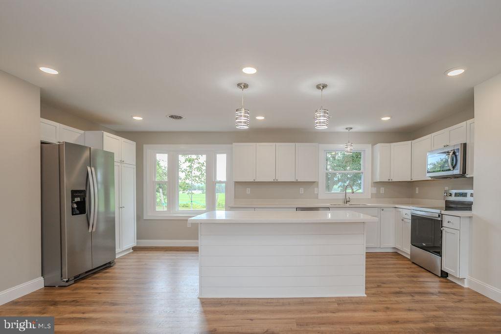 FAYETTEVILLE - Residential