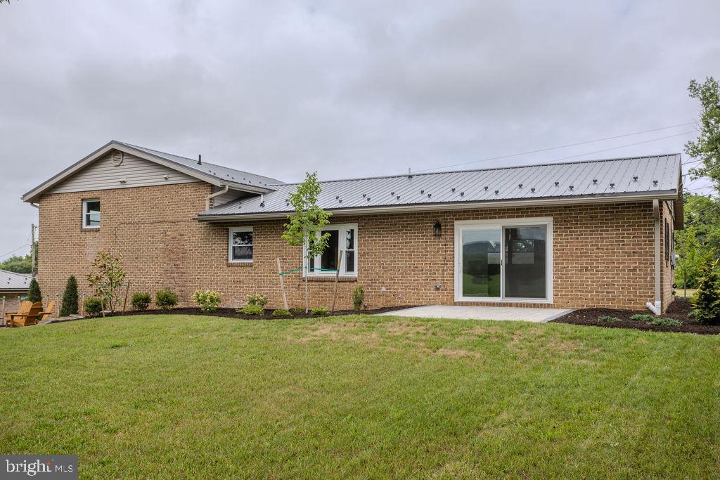 FAYETTEVILLE - Residential