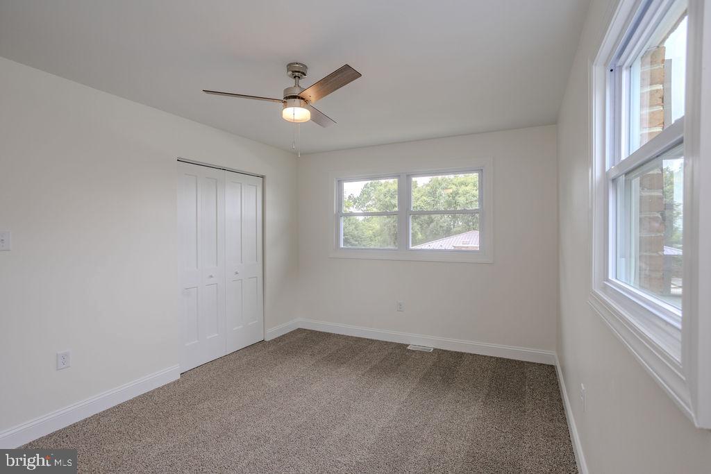 FAYETTEVILLE - Residential