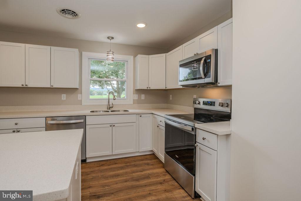 FAYETTEVILLE - Residential