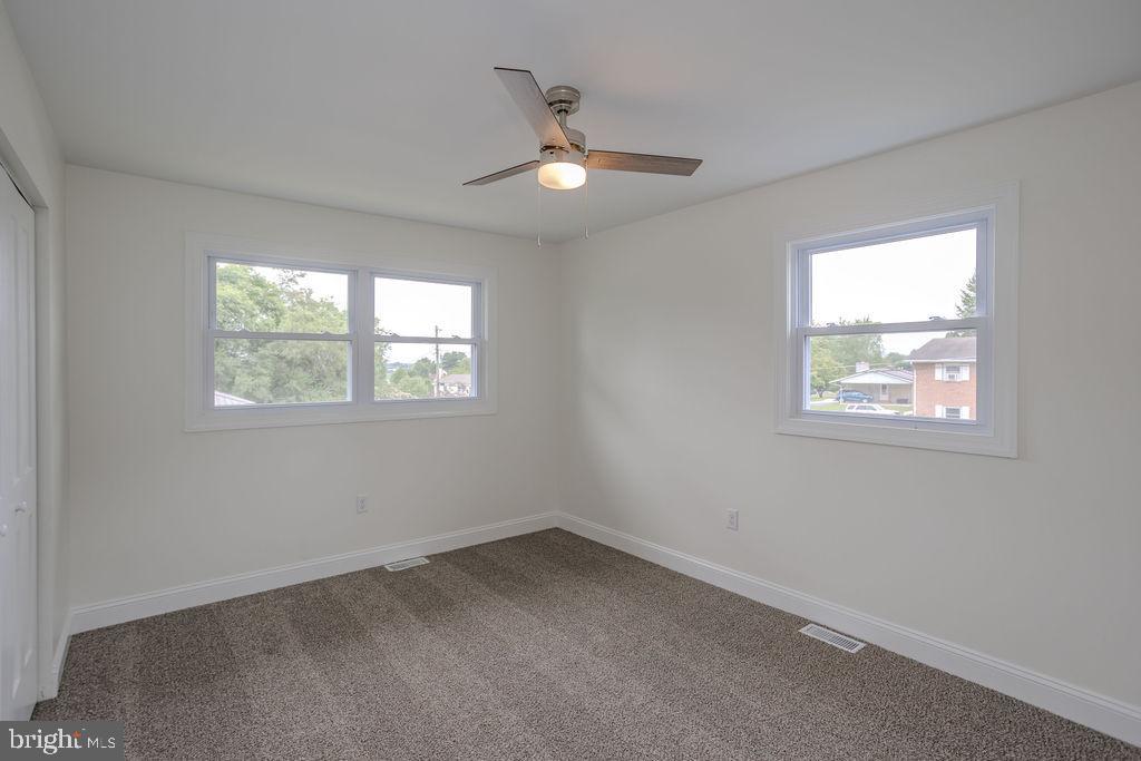 FAYETTEVILLE - Residential