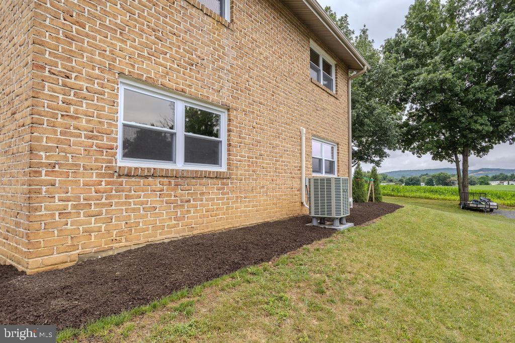 FAYETTEVILLE - Residential