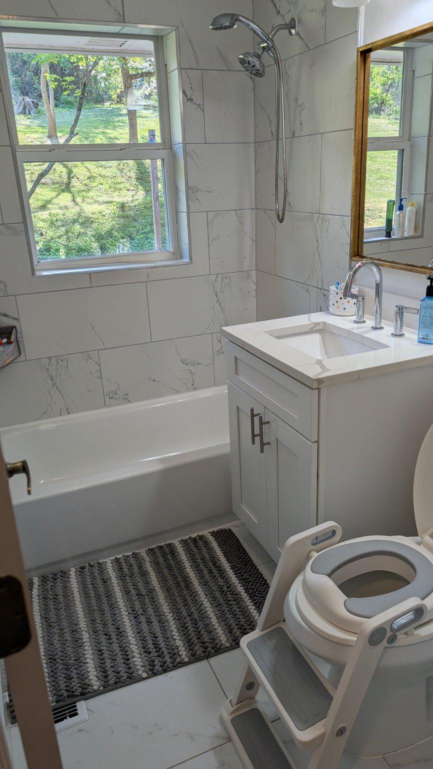 WHEATON OUT RES. (2) - Residential Lease